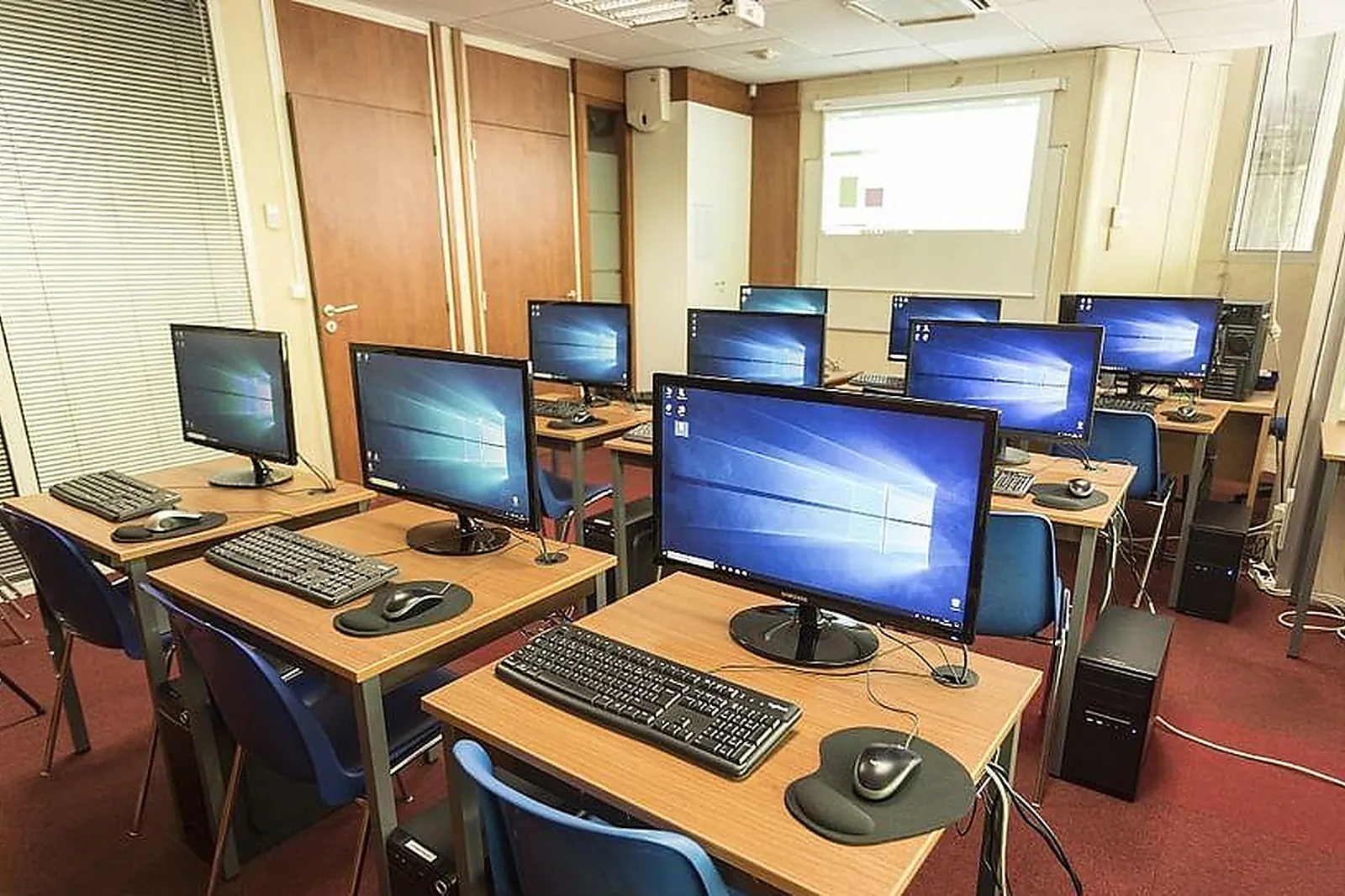 Lieux événementiels, BUREAUX PARADIS