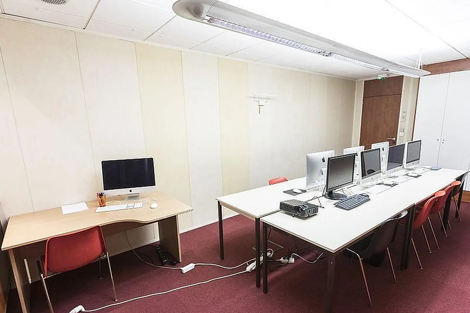 Lieux événementiels, BUREAUX PARADIS