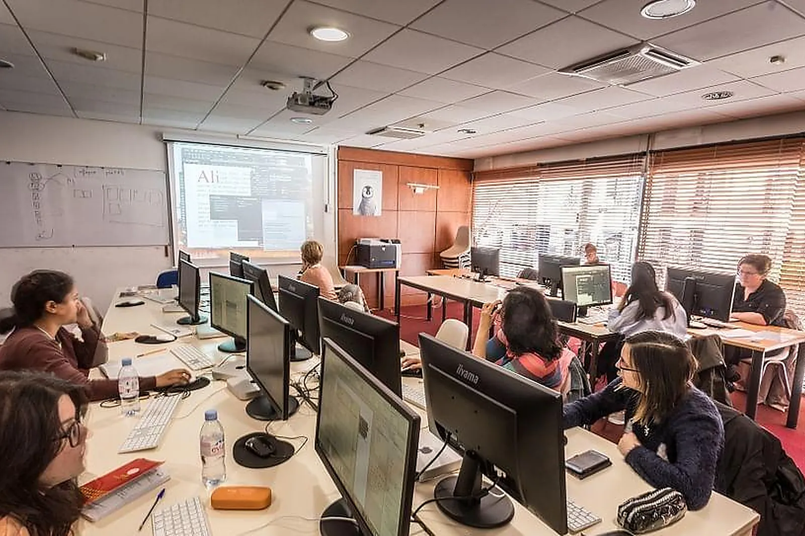 Lieux événementiels, BUREAUX PARADIS