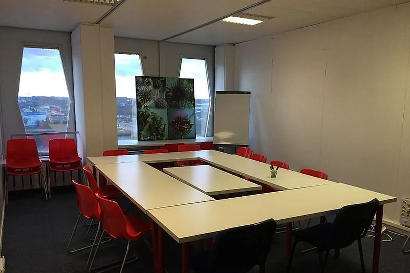 Lieux événementiels, BURO ALL INCLUDING TOUR EUROPA