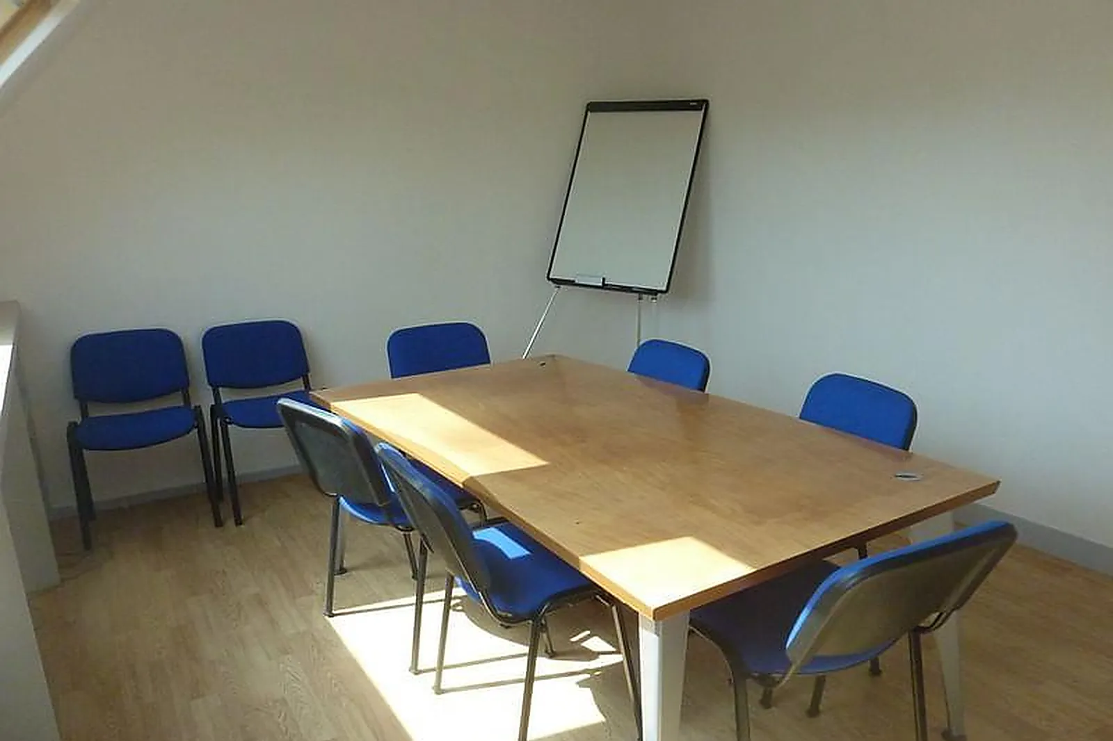 Lieux événementiels, BUROCLUB SENLIS