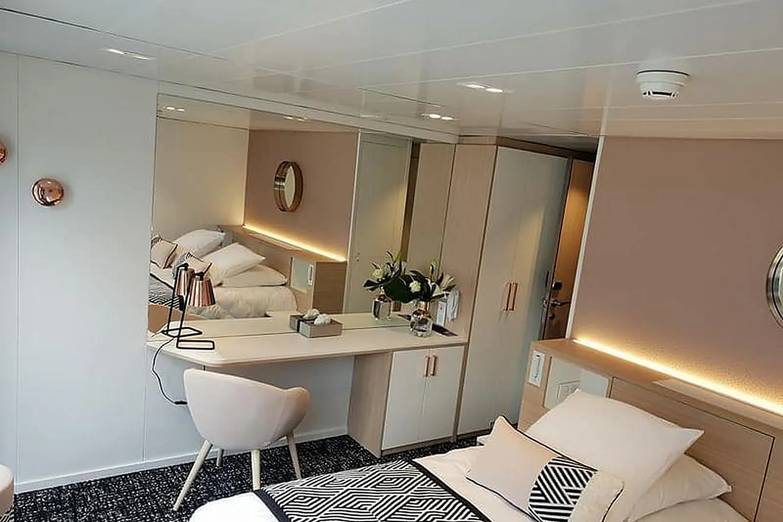 Lieux événementiels, BUSINESS BOAT