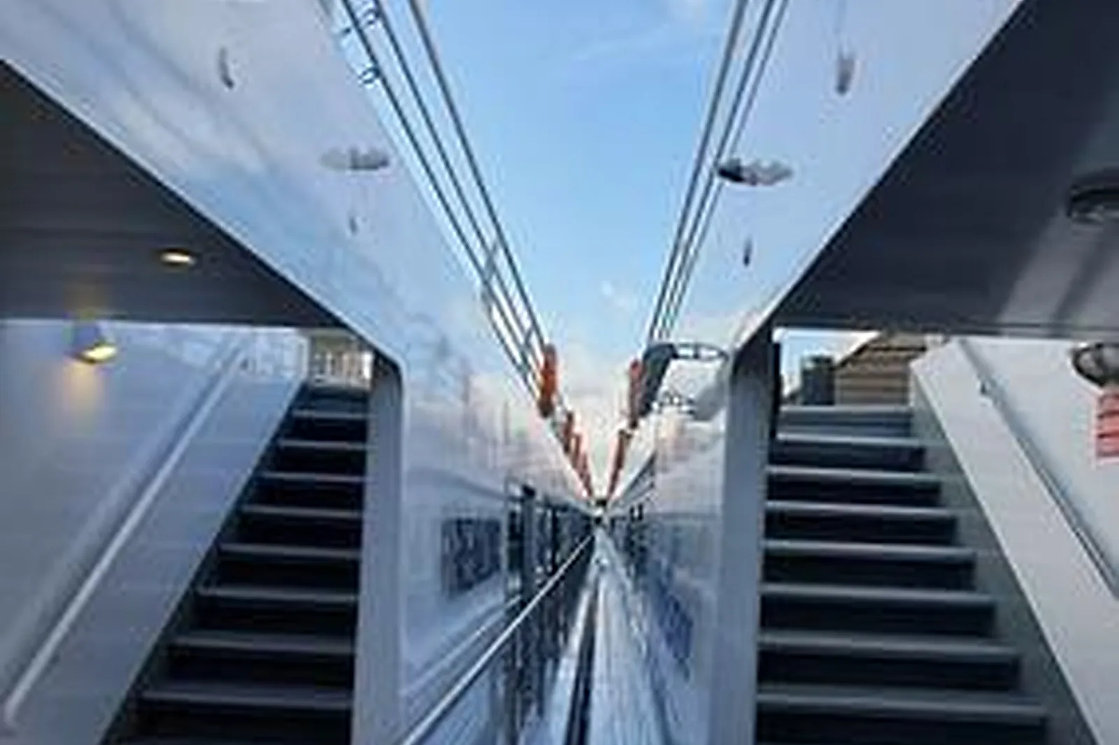 Lieux événementiels, BUSINESS BOAT