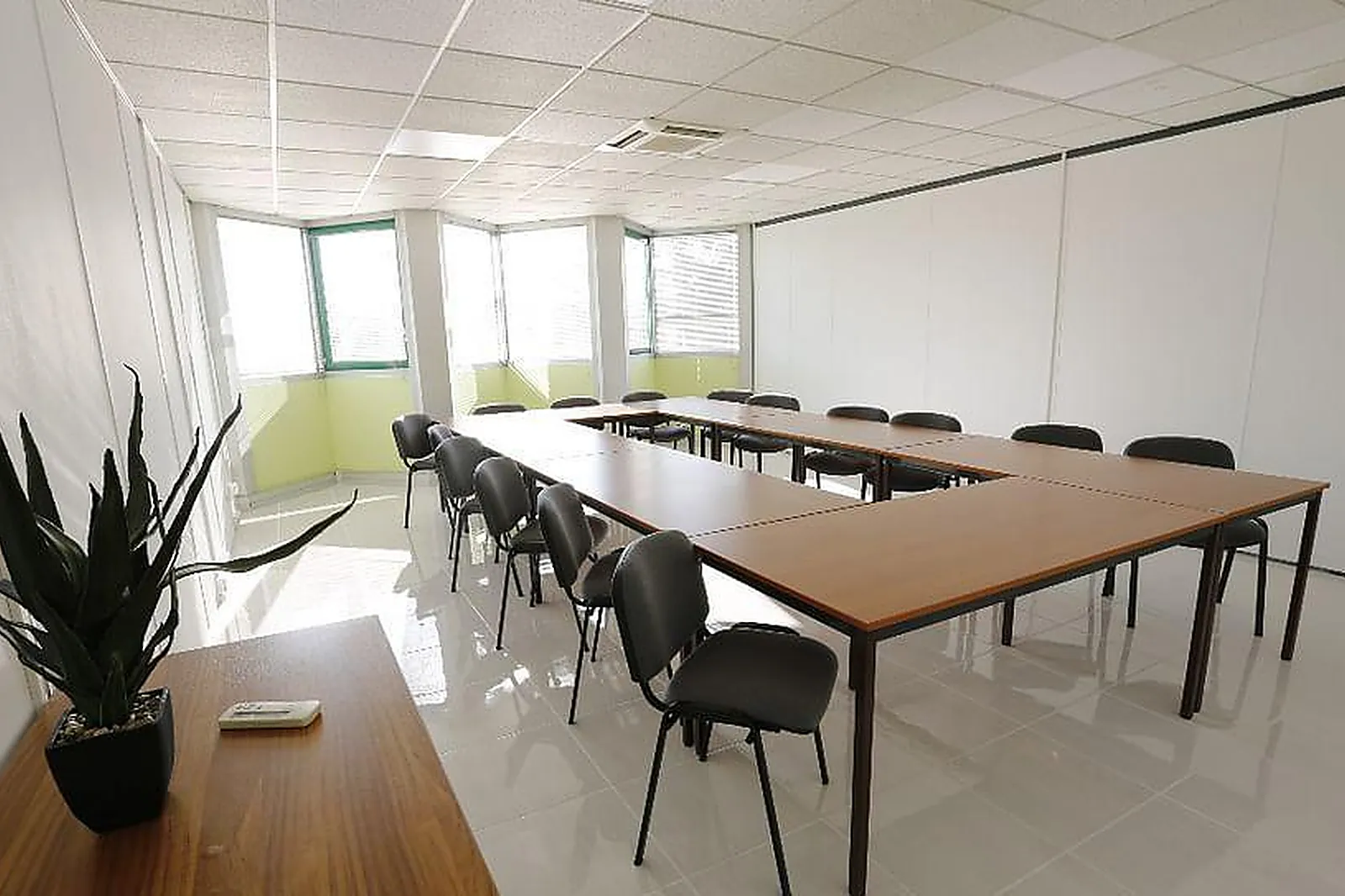 Lieux événementiels, NEWTON OFFICES - GOLF DES MILLES