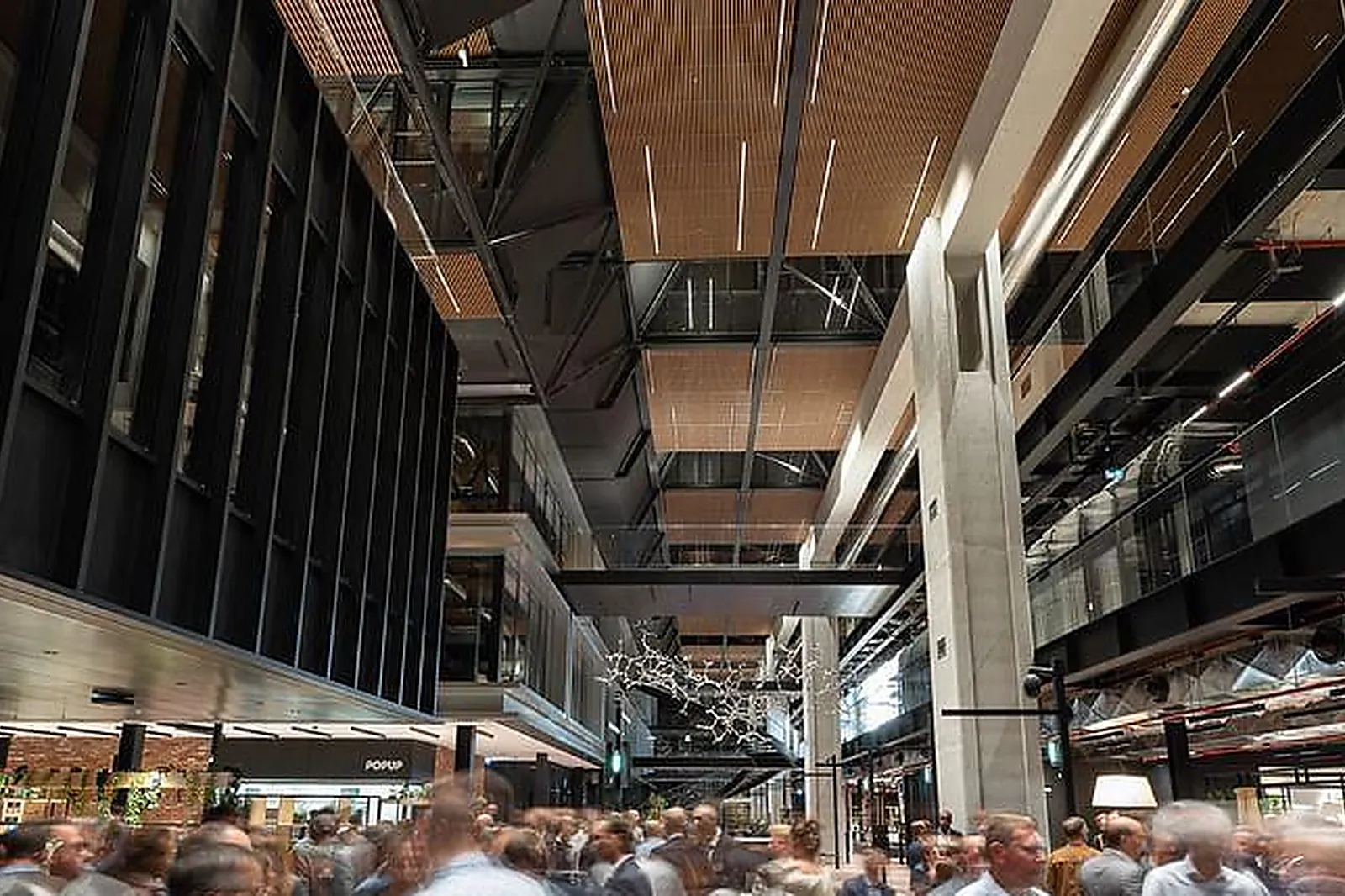 Lieux événementiels, BUSINESS CENTER METAL57