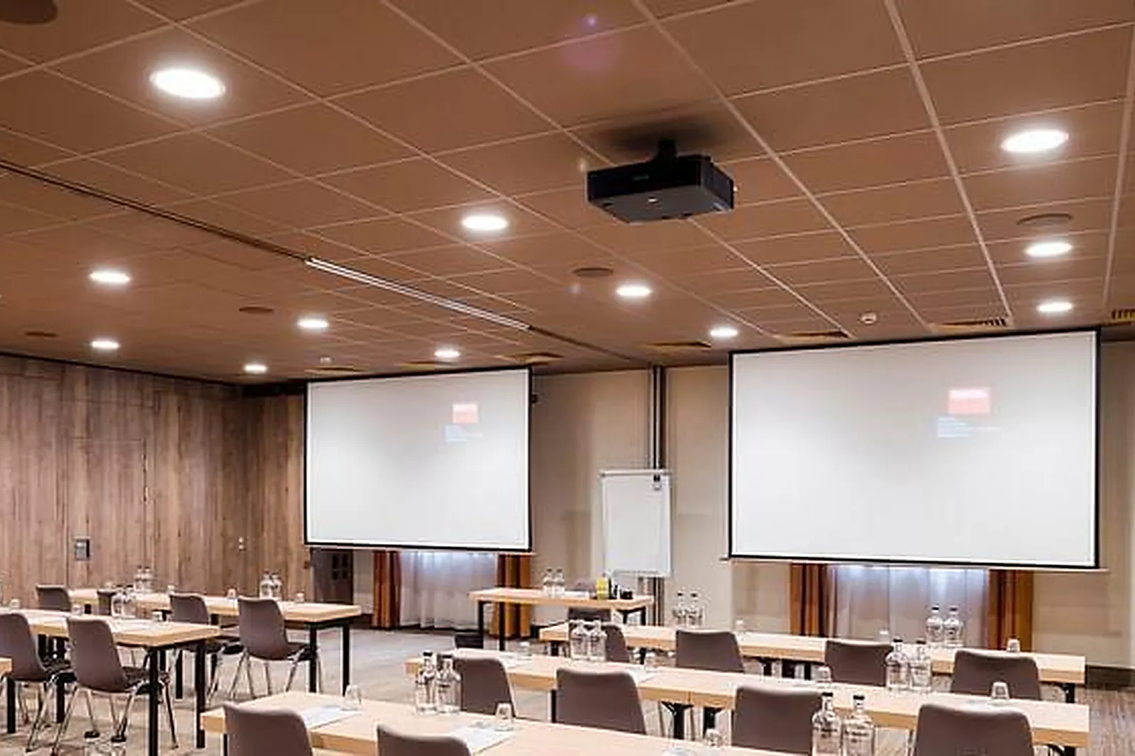 Lieux événementiels, BUSINESS EXPERIENCE PARC ASTÉRIX