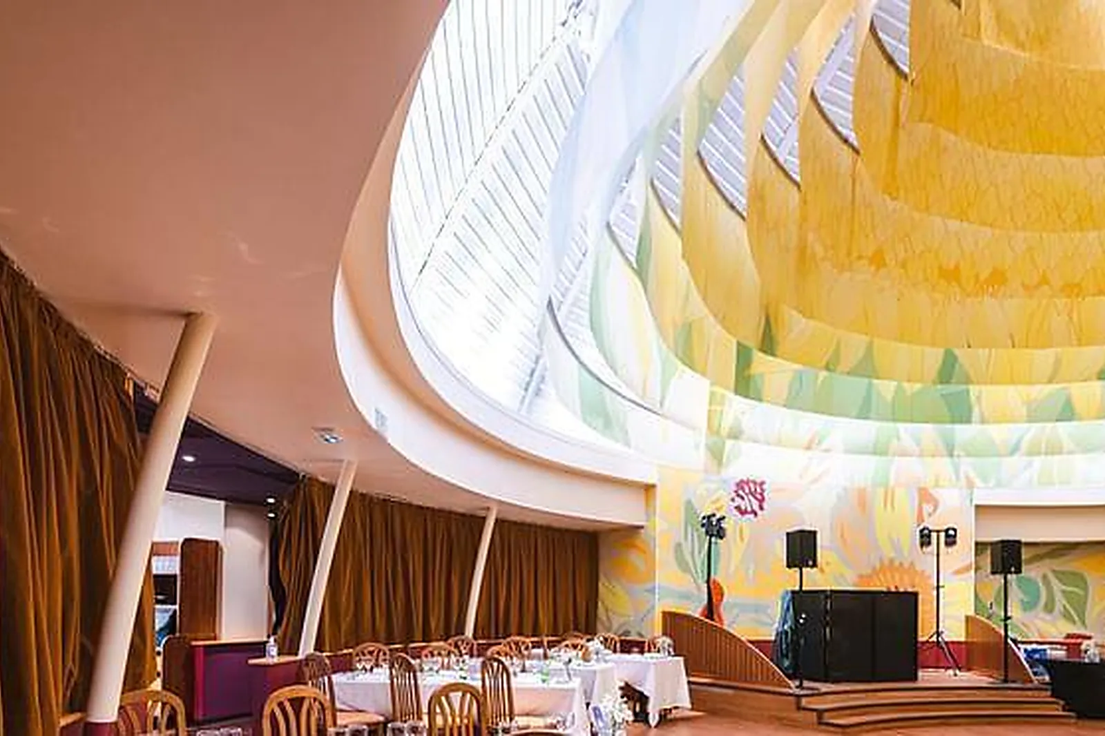 Lieux événementiels, BUSINESS EXPERIENCE PARC ASTÉRIX