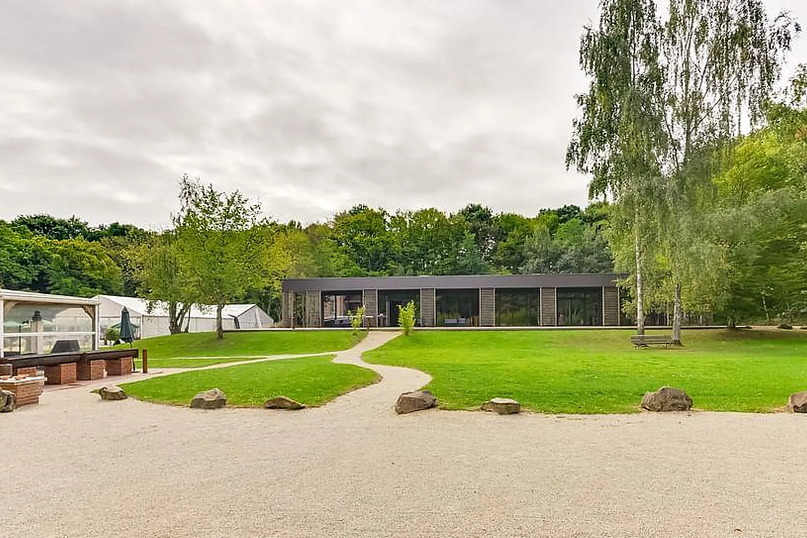 Lieux événementiels, HÔTEL CLUB MMV LES MÉLÈZES ****