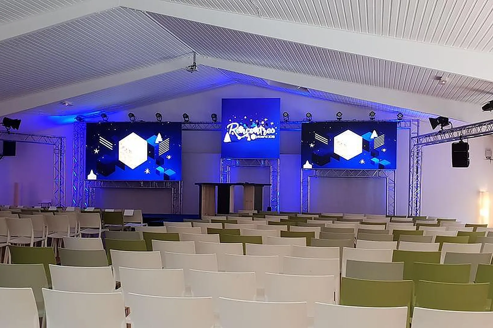 Lieux événementiels, HÔTEL CLUB MMV LES MÉLÈZES ****