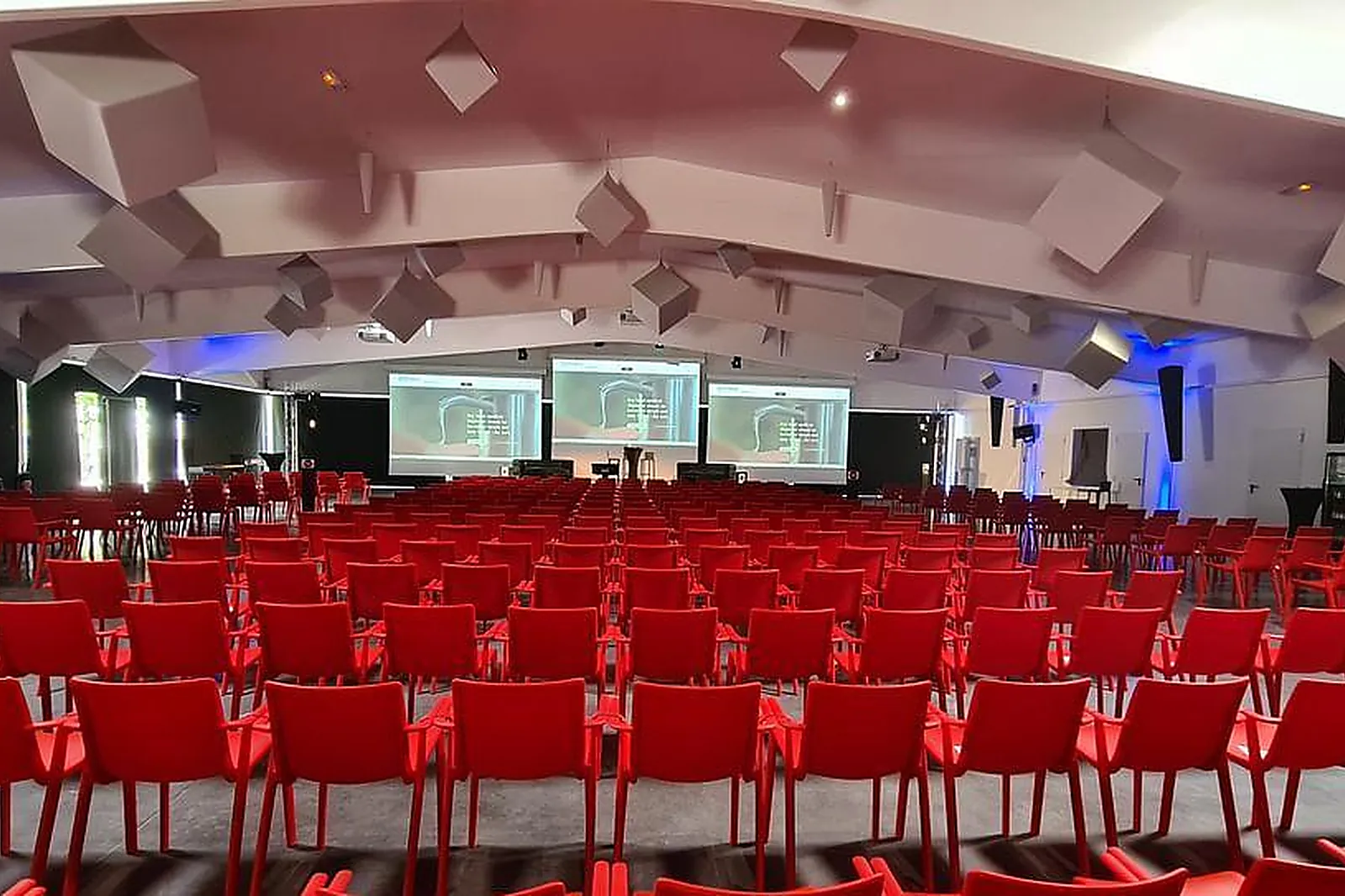 Lieux événementiels, HÔTEL CLUB MMV LES MÉLÈZES ****