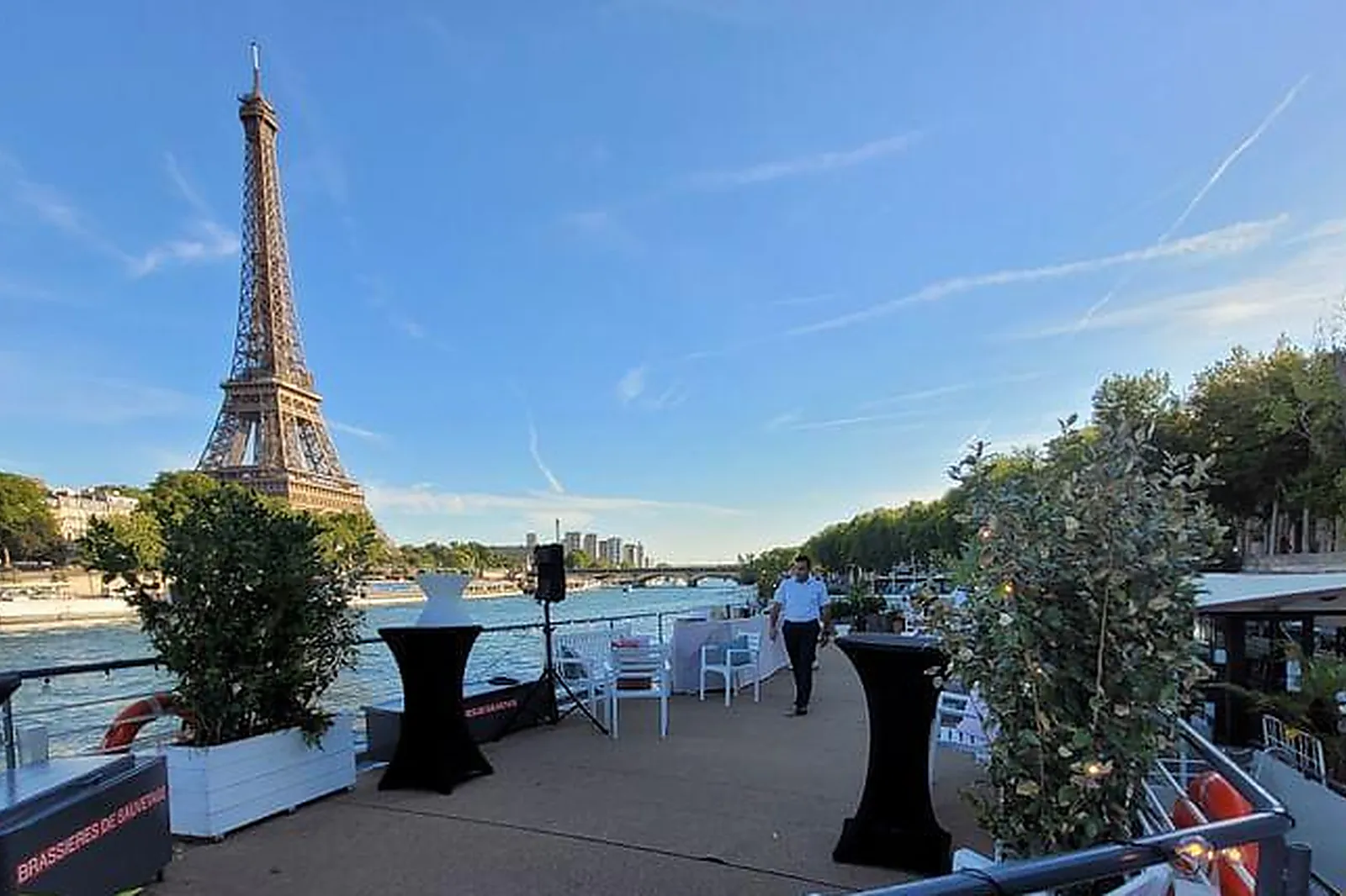 Lieux événementiels, BÂTEAU CHANSONNIER