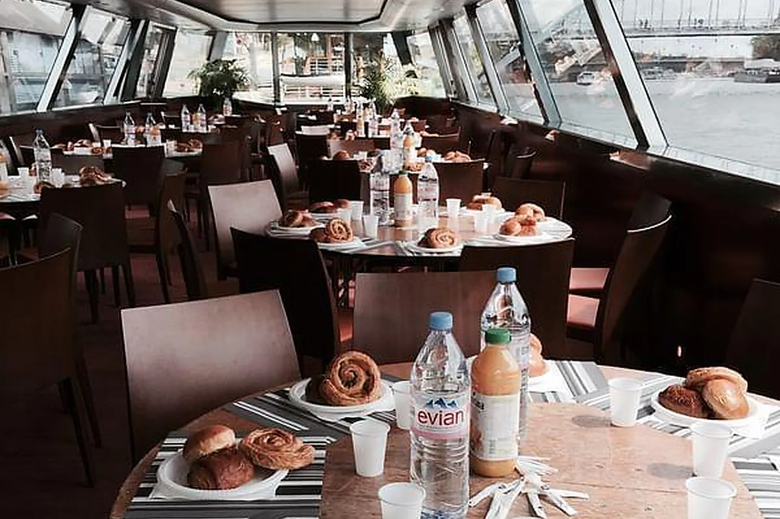 Lieux événementiels, BÂTEAU EVASION