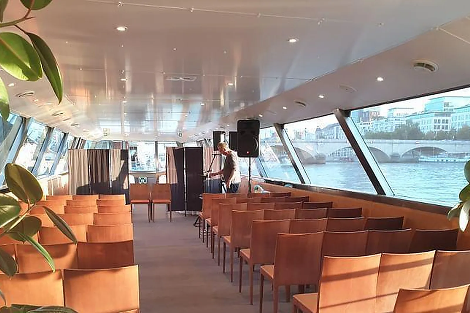 Lieux événementiels, BÂTEAU EVASION