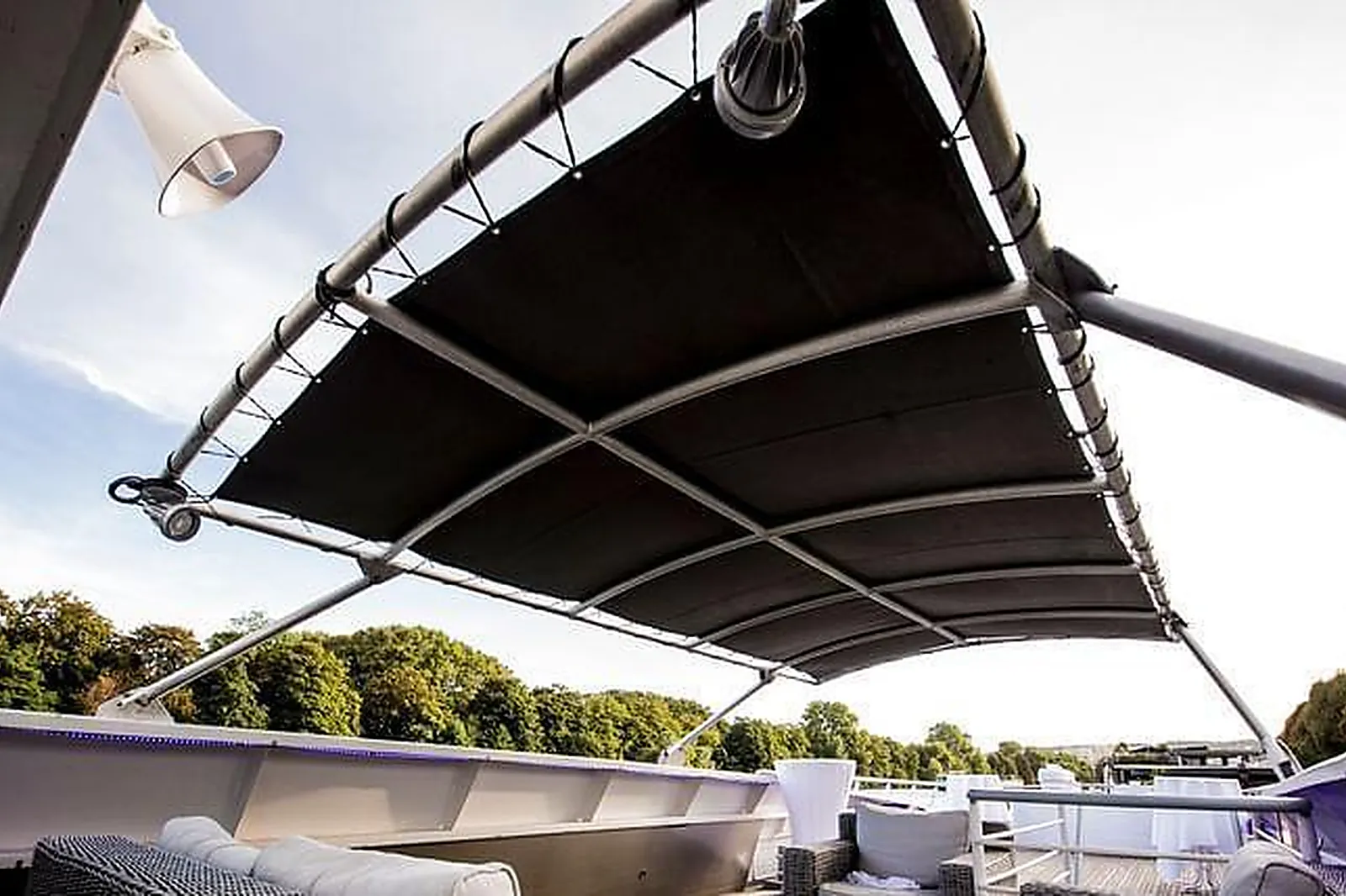 Lieux événementiels, BÂTEAU EVASION