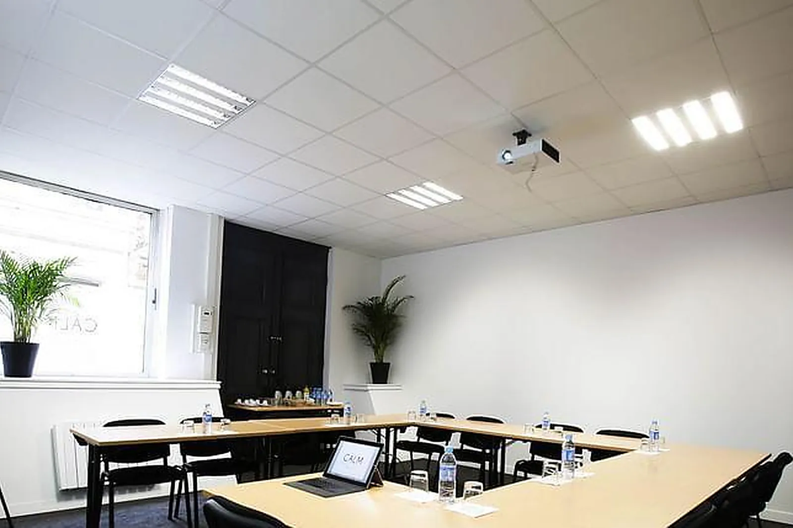 Lieux événementiels, CALM*** APPART' ET HOSTEL