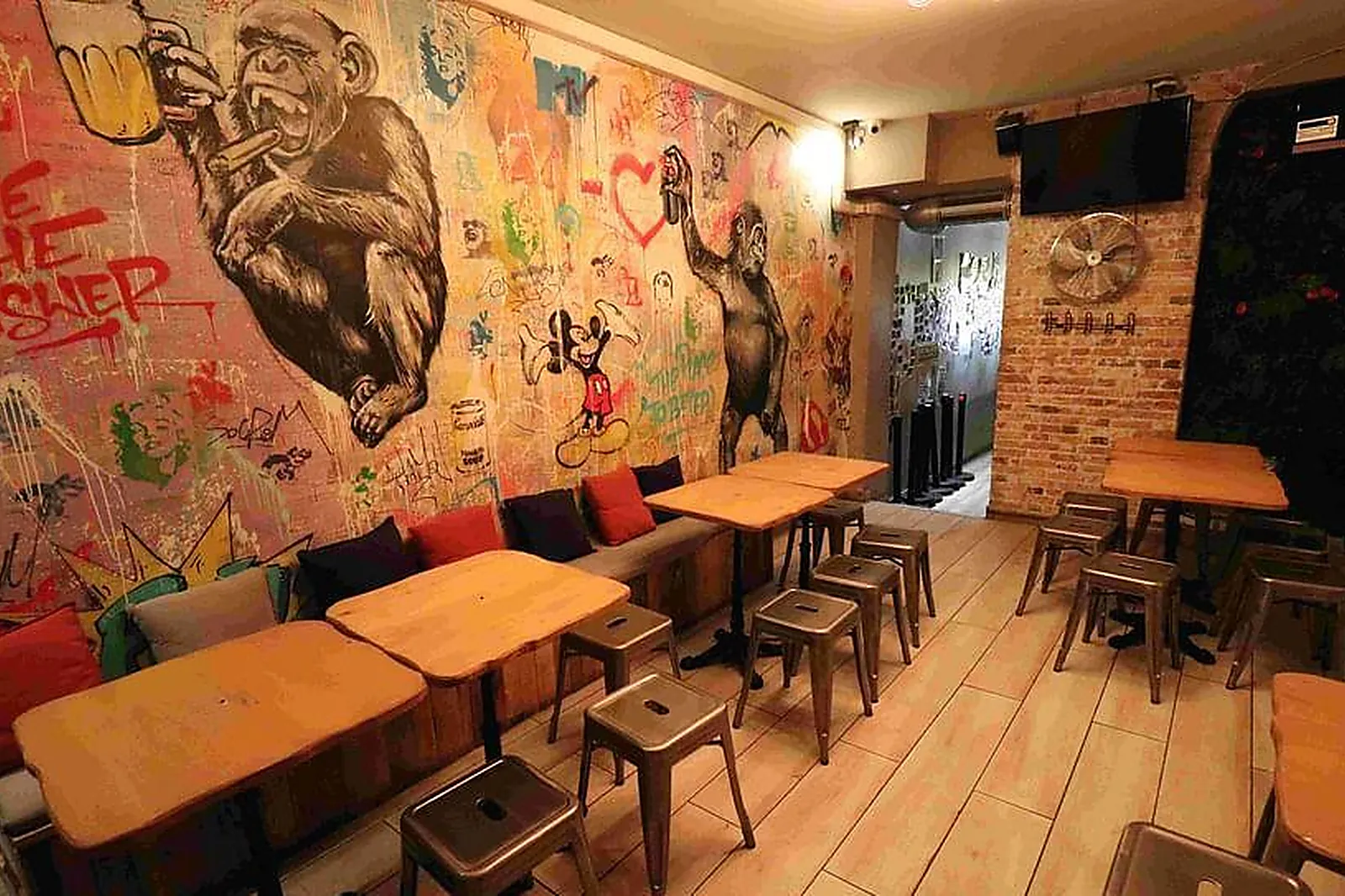 Lieux événementiels, CHOPE MOI RÉPUBLIQUE