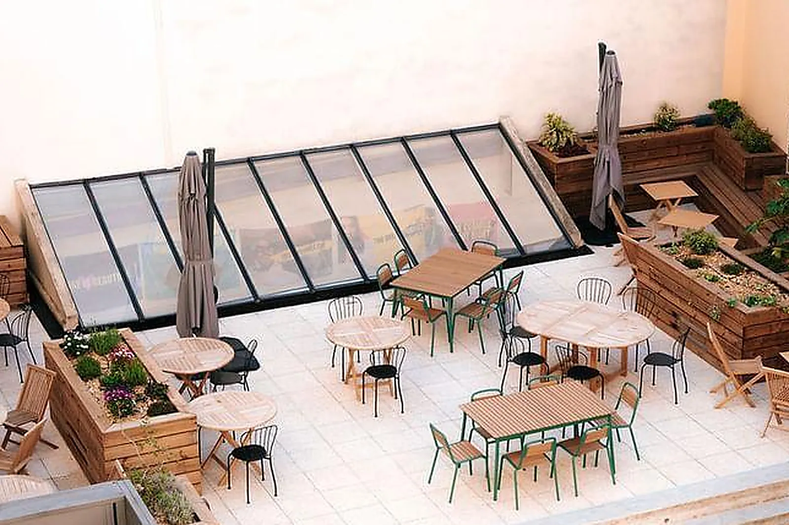 Lieux événementiels, CREATIS