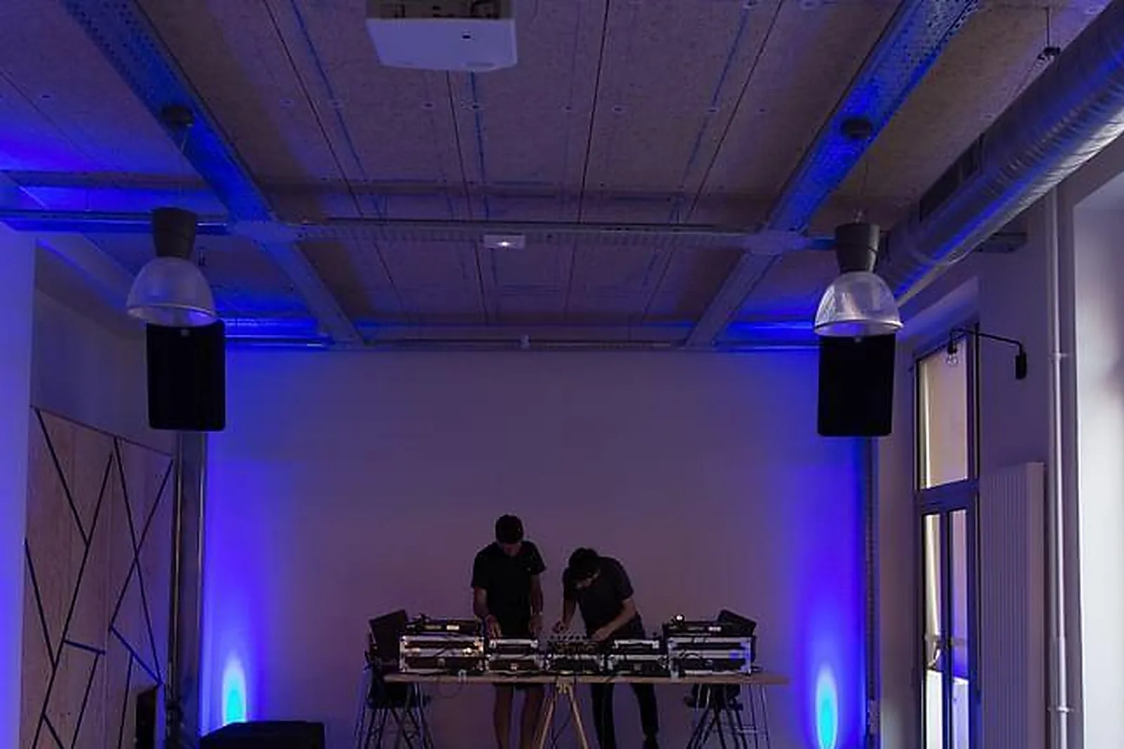 Lieux événementiels, CREATIS