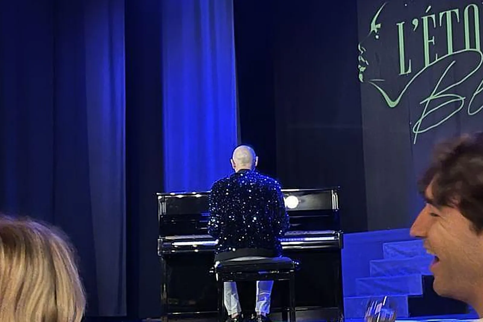 Lieux événementiels, CABARET-THÉÂTRE L'ÉTOILE BLEUE