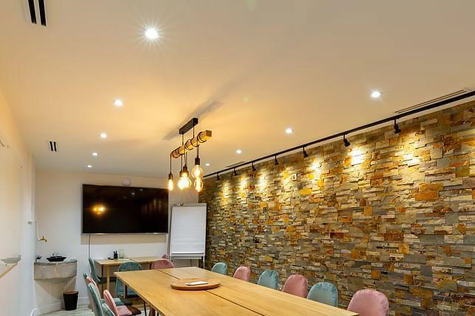 Lieux événementiels, CAFÉZEN