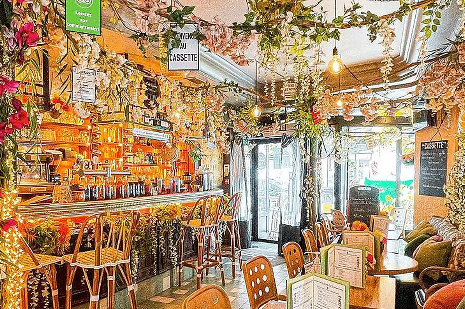 Lieux événementiels, CAFÉ CASSETTE