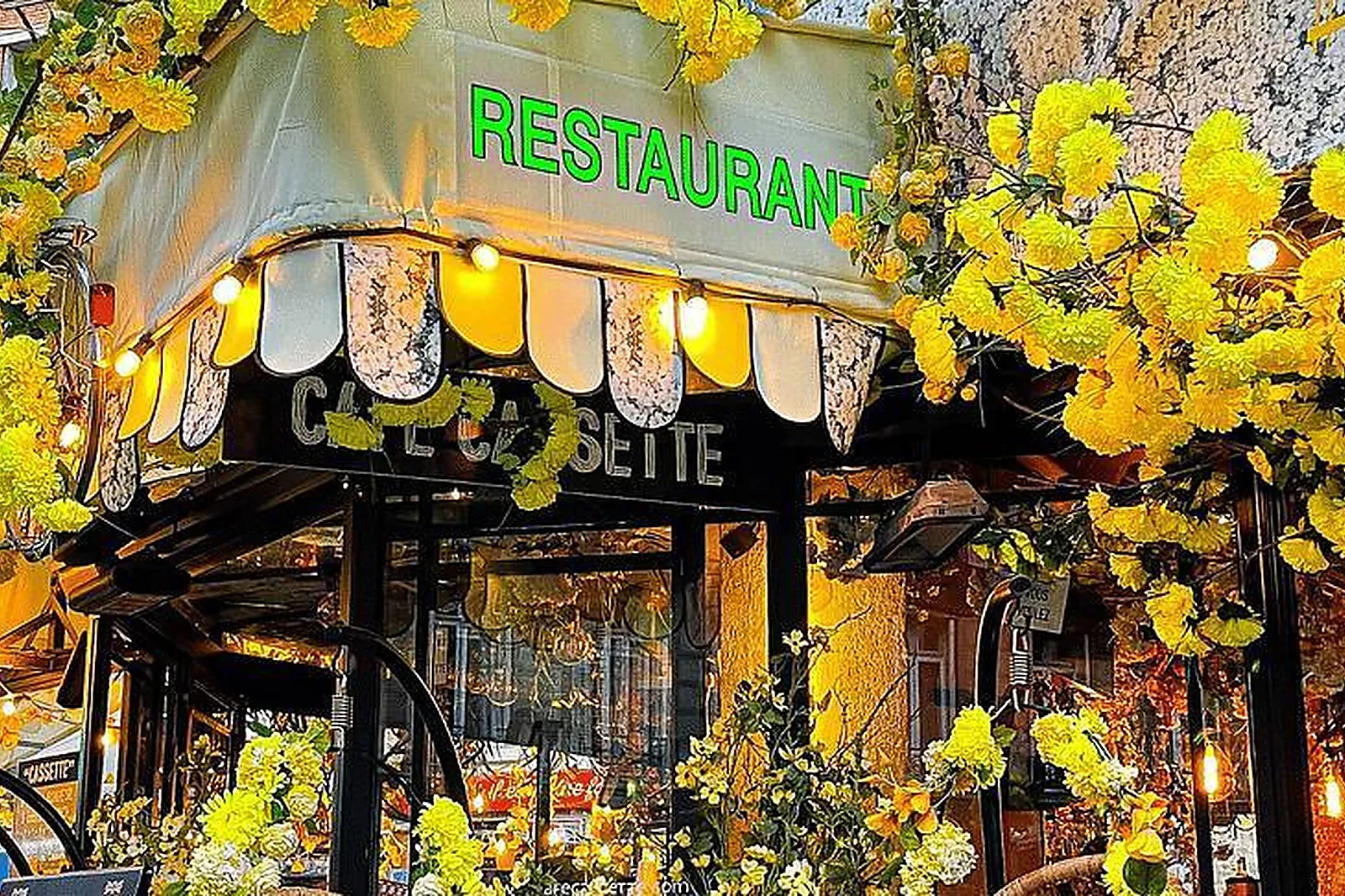 Lieux événementiels, CAFÉ CASSETTE