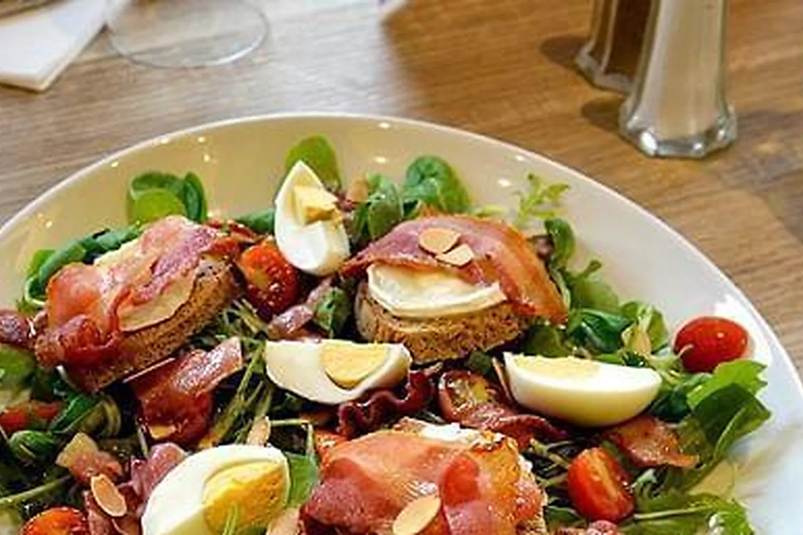 Lieux événementiels, CAFÉ CHAMPIONNET