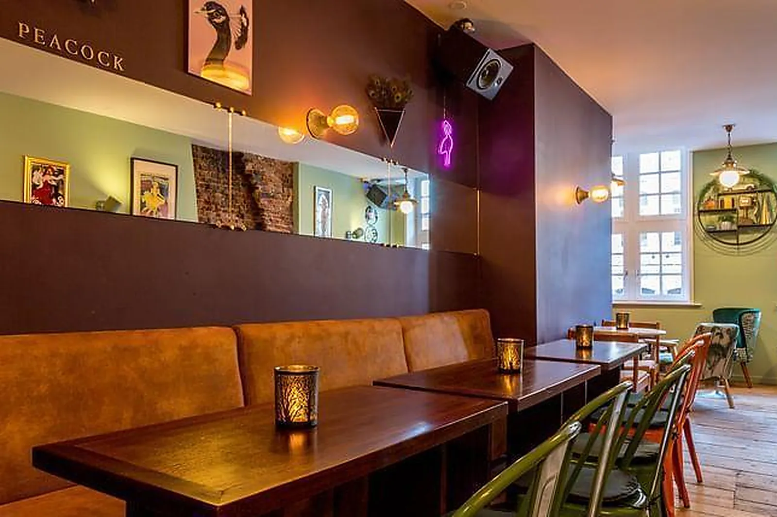 Lieux événementiels, CAFÉ PEACOCK