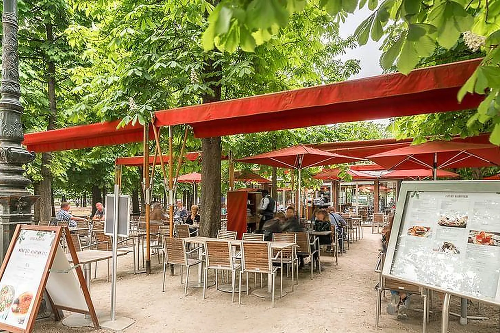 Lieux événementiels, CAFÉ DES MARRONNIERS