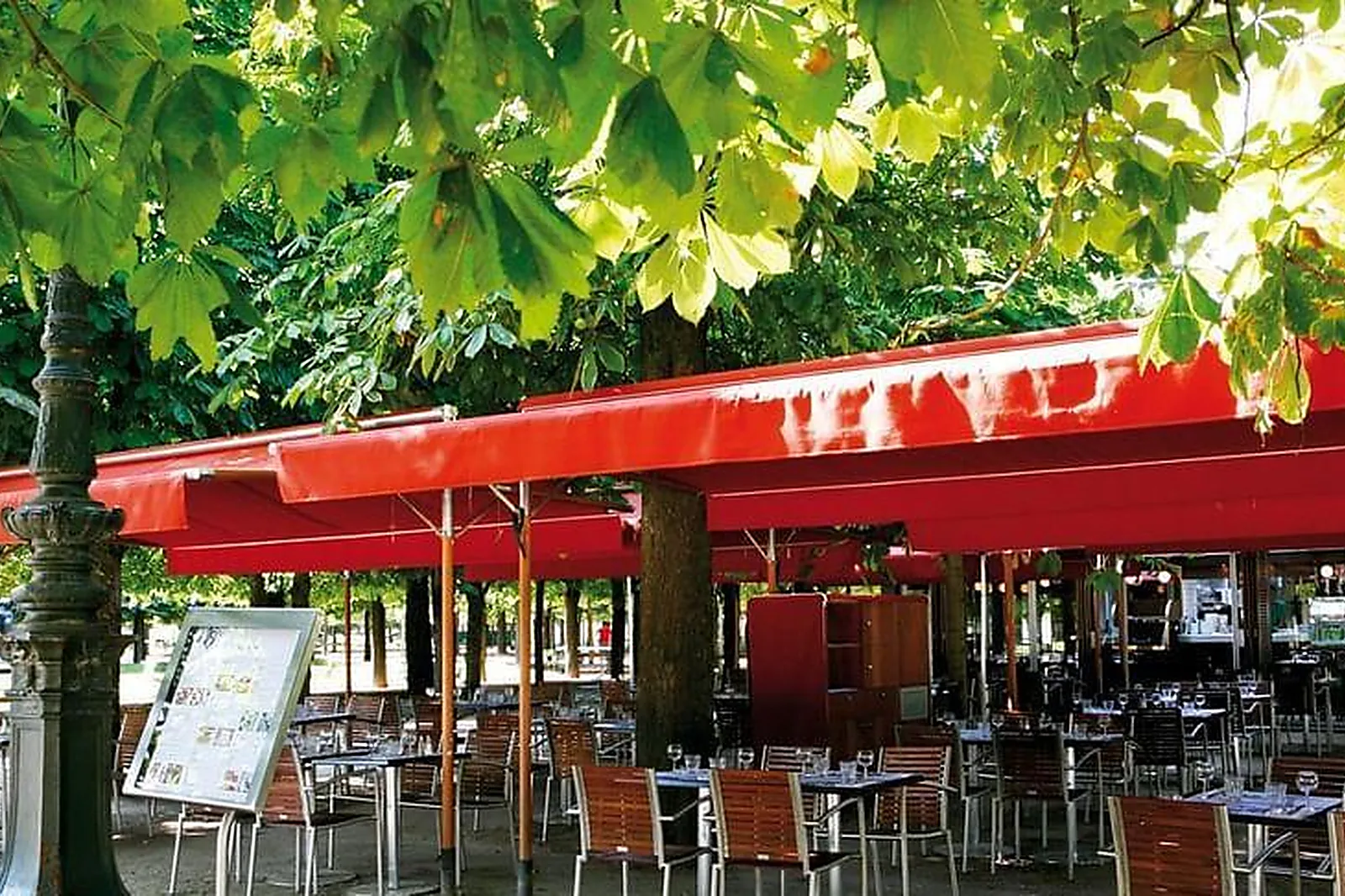 Lieux événementiels, CAFÉ DES MARRONNIERS