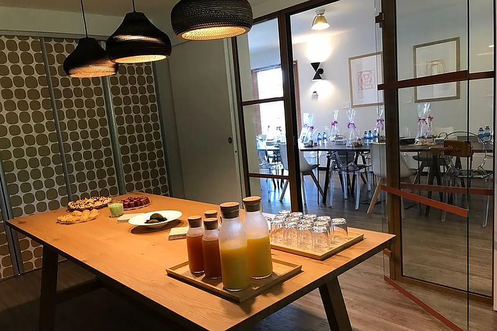 Lieux événementiels, CRAZY-VILLAS / CHATEAUBERT