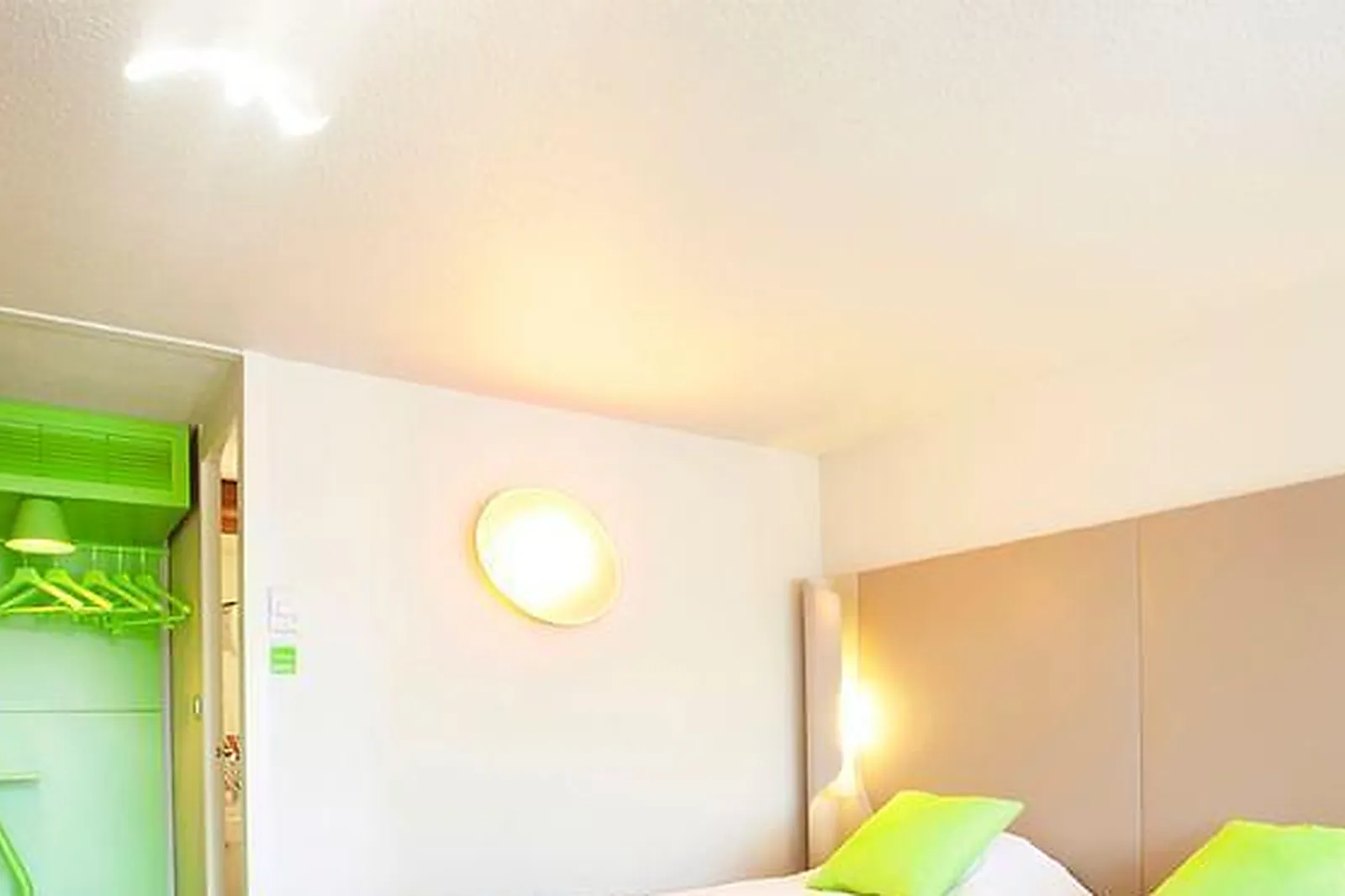 Lieux événementiels, CAMPANILE AIX-EN-PROVENCE PONT DE L'ARC***