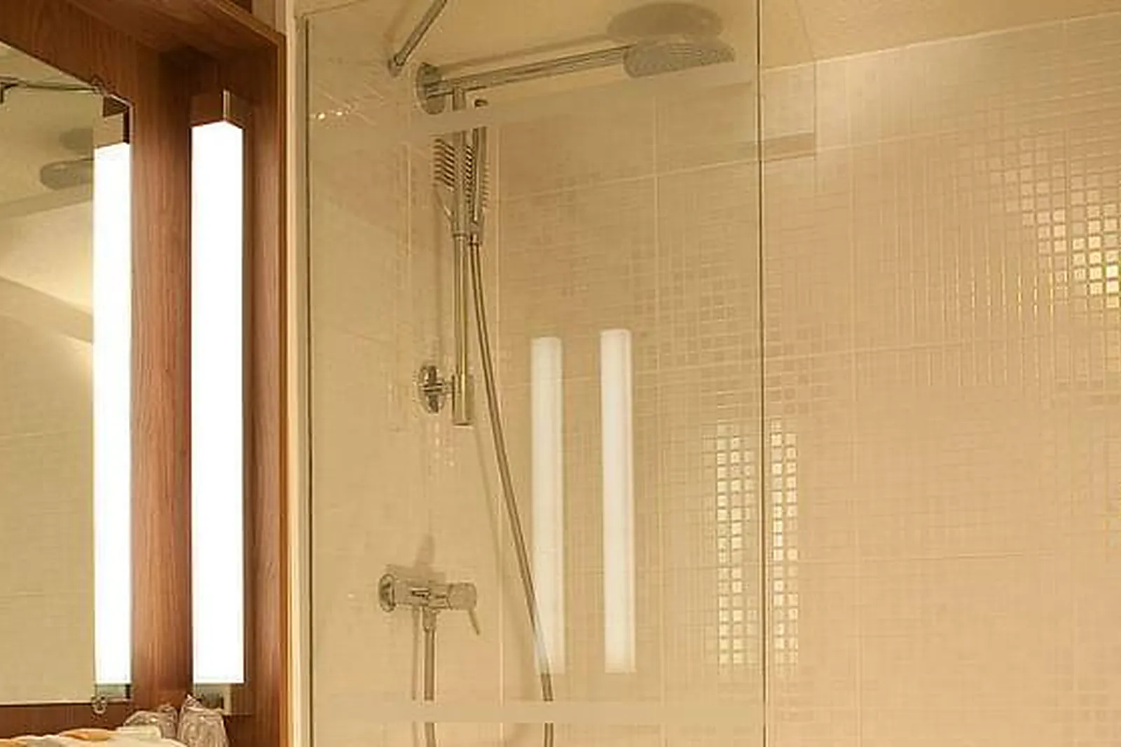 Lieux événementiels, CAMPANILE AIX-EN-PROVENCE PONT DE L'ARC***