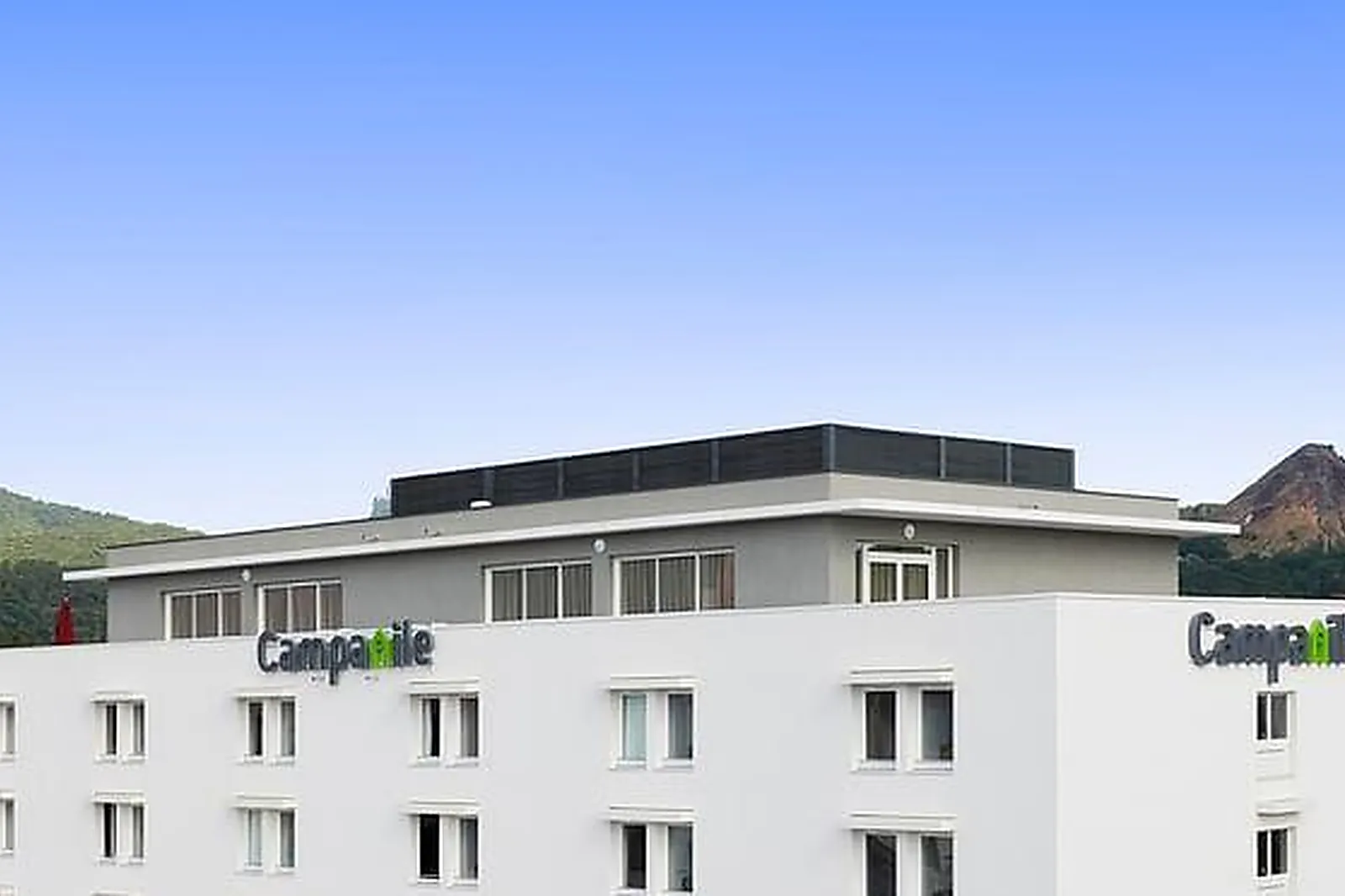 Lieux événementiels, CAMPANILE ALES CENTRE ***