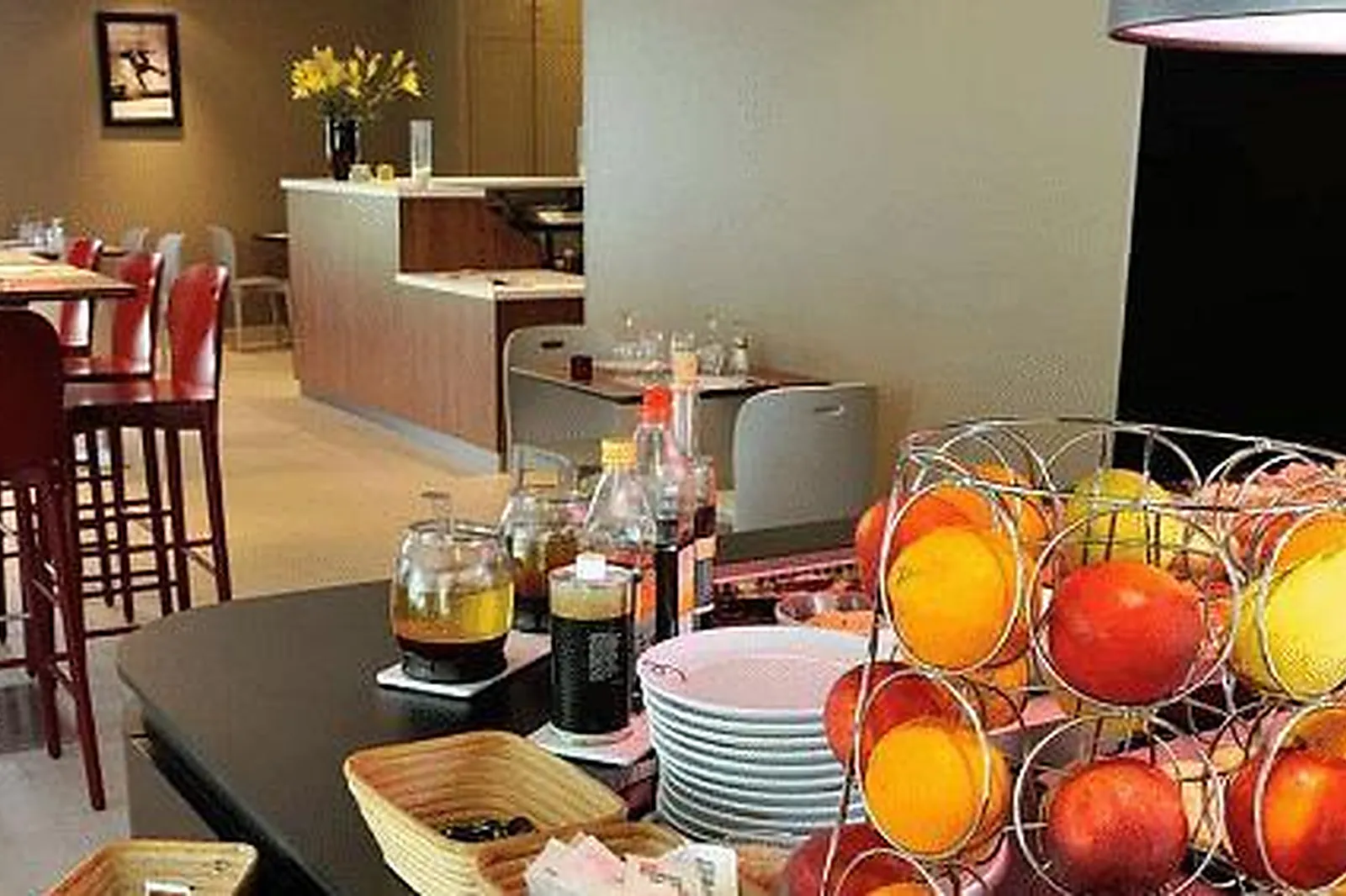 Lieux événementiels, CAMPANILE BOURG EN BRESSE***