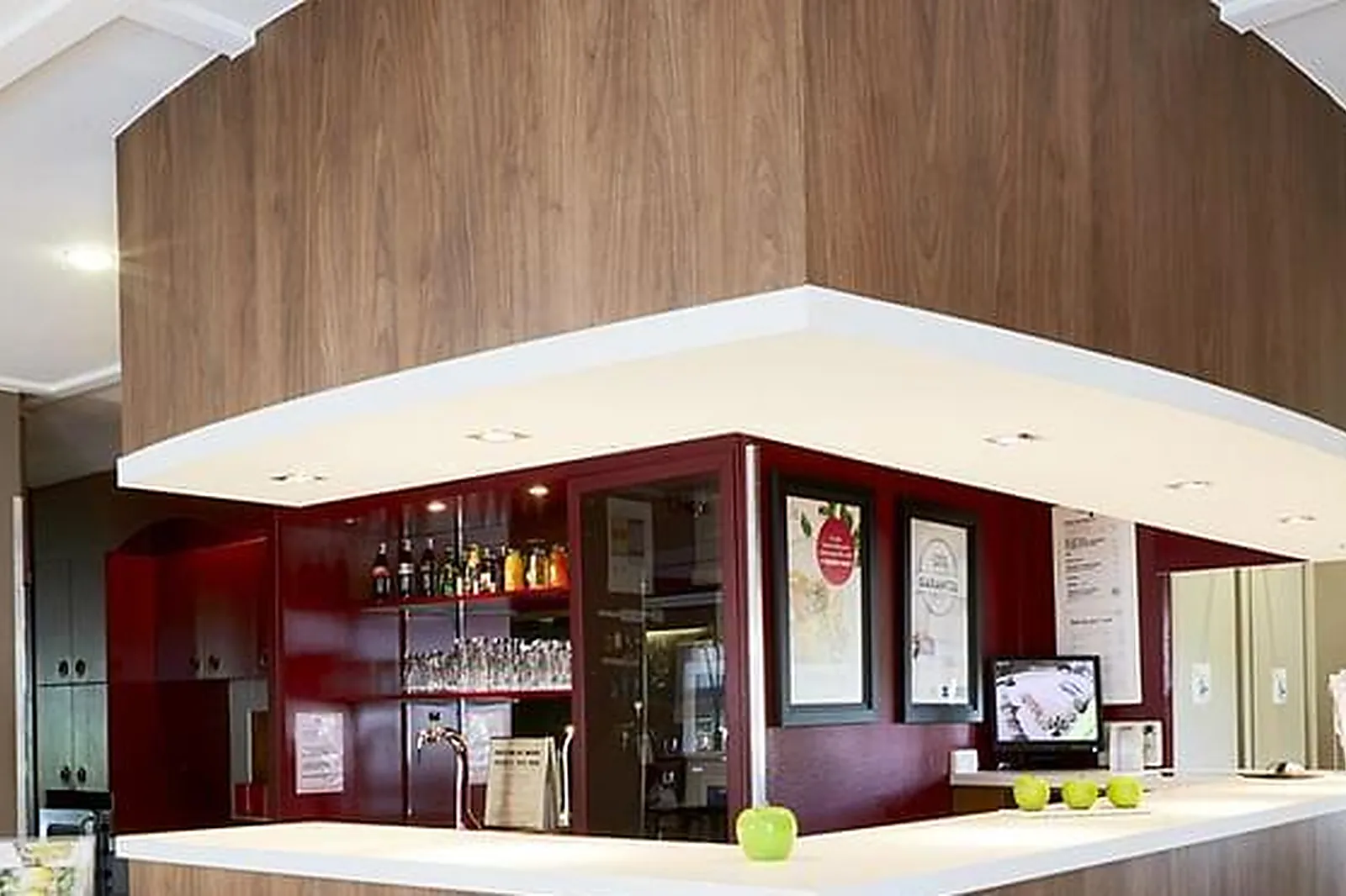 Lieux événementiels, CAMPANILE BÉTHUNE - FOUQUIÈRES LES BÉTHUNES ***