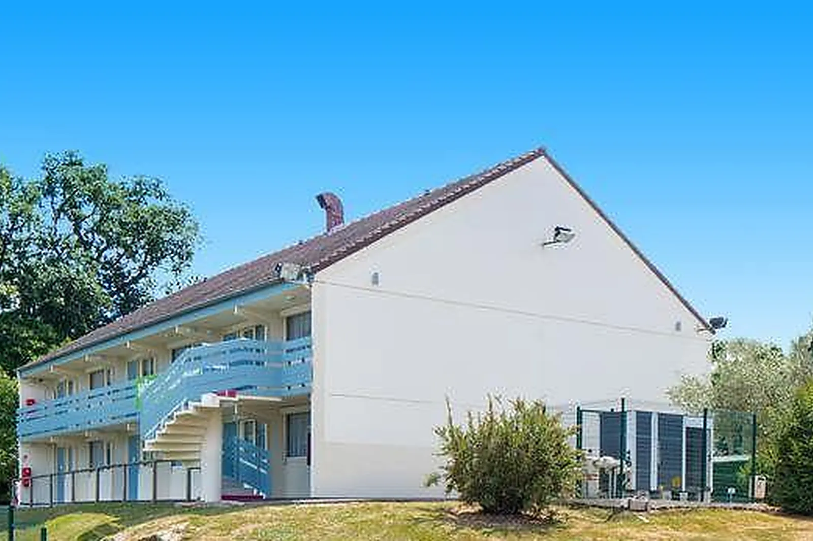 Lieux événementiels, CAMPANILE DAMMARIE LES LYS***