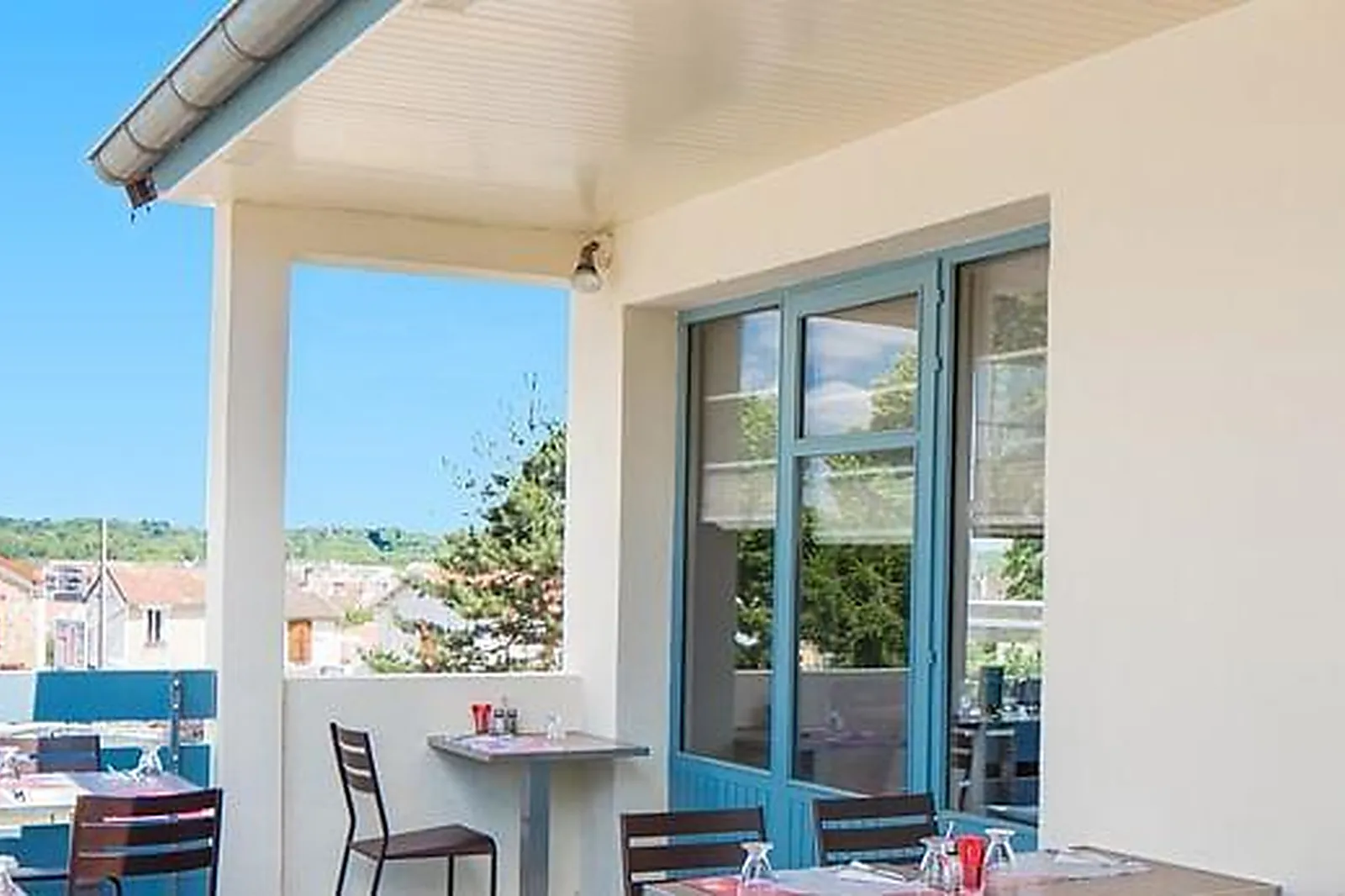 Lieux événementiels, CAMPANILE DAMMARIE LES LYS***