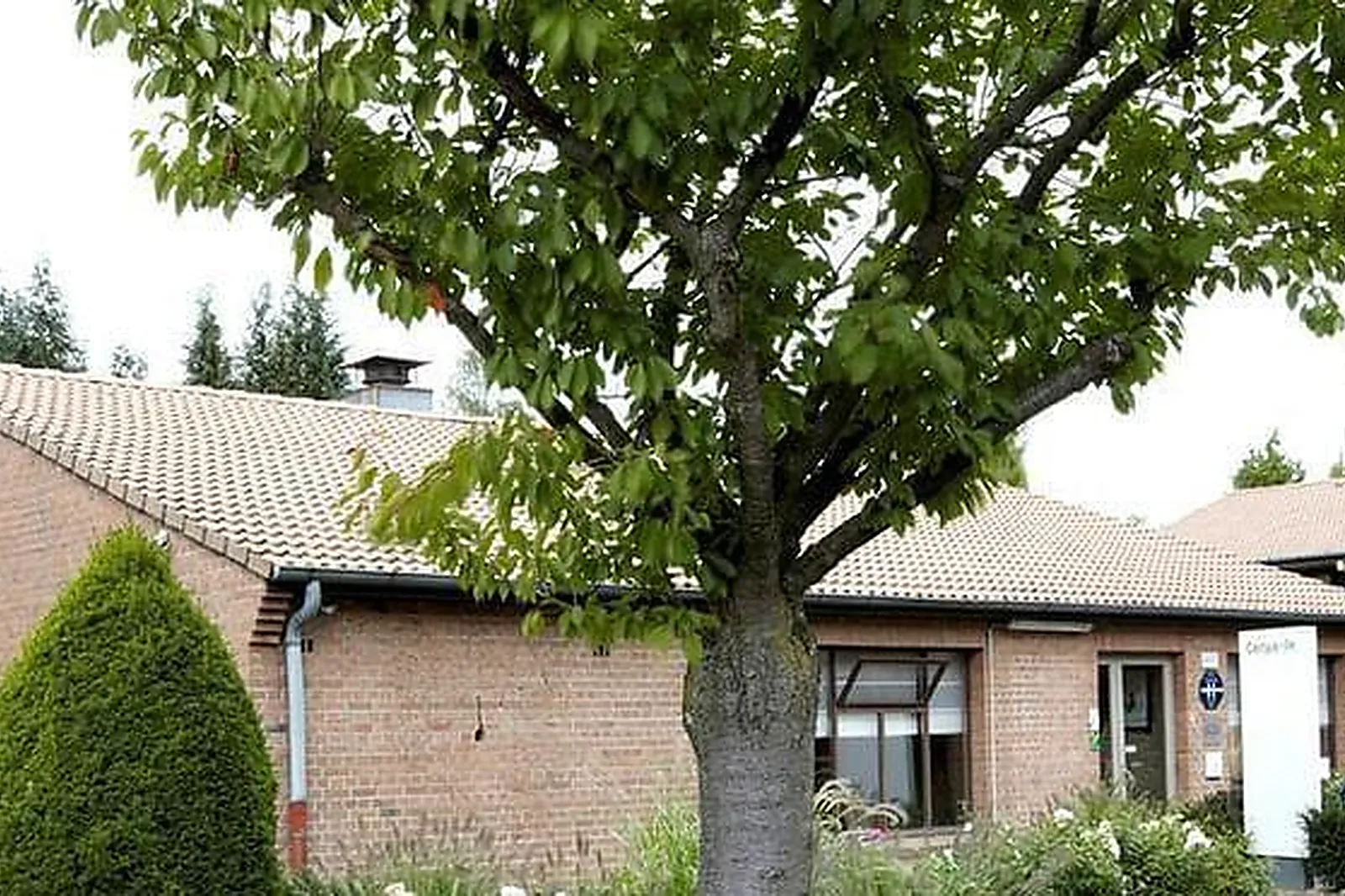 Lieux événementiels, CAMPANILE LILLE EST VILLENEUVE D'ASCQ ***