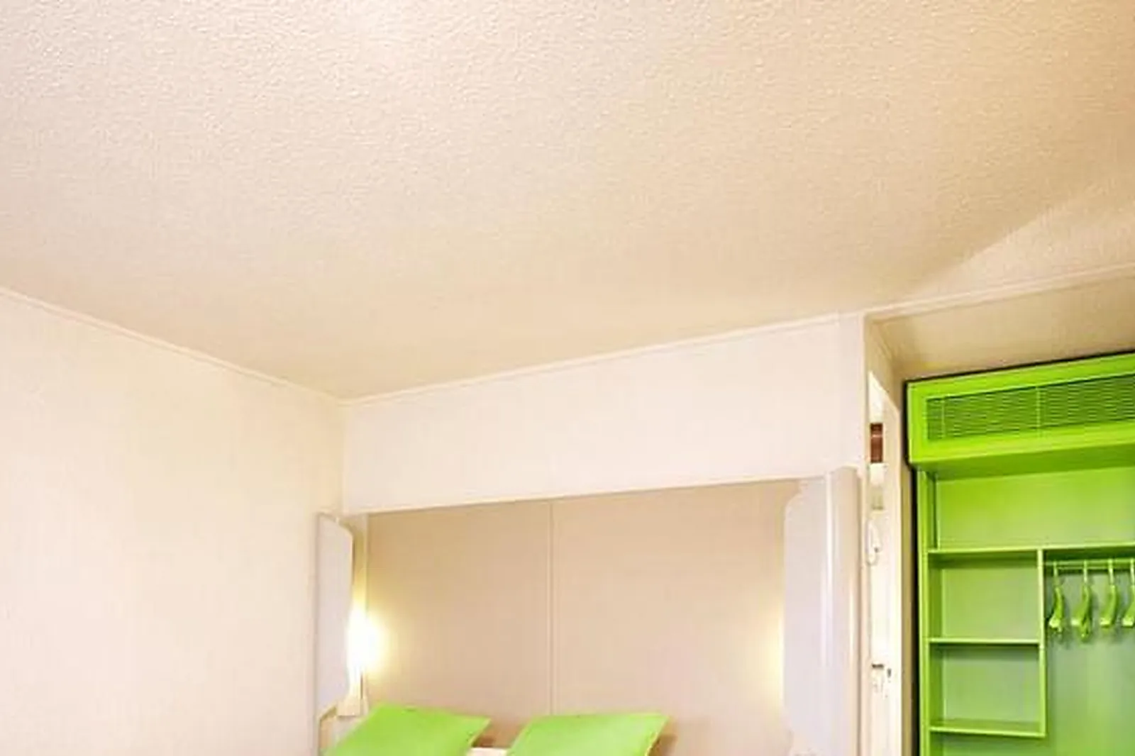 Lieux événementiels, CAMPANILE LILLE EST VILLENEUVE D'ASCQ ***