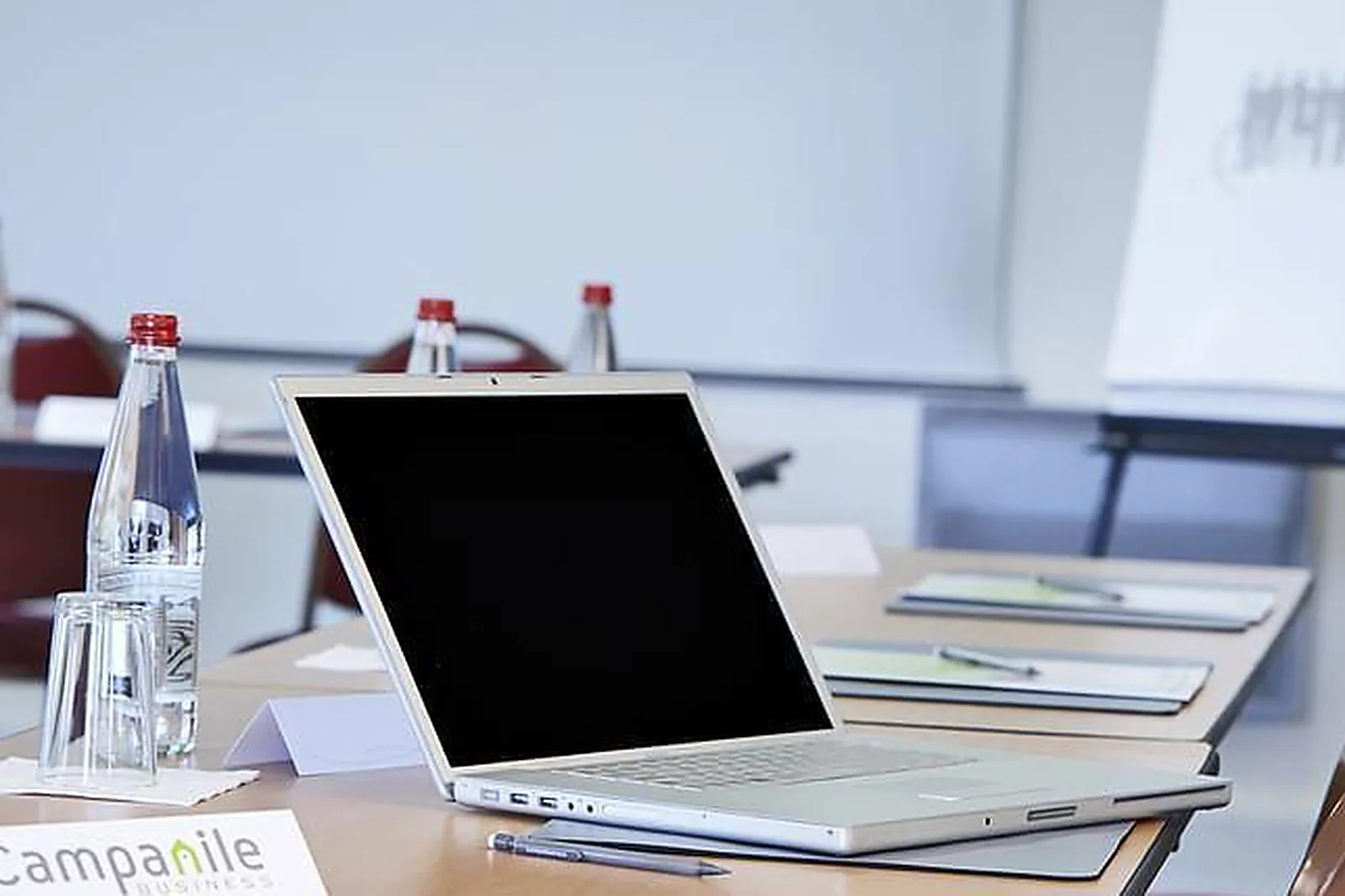 Lieux événementiels, CAMPANILE LYON EST - L'ISLE D'ABEAU***