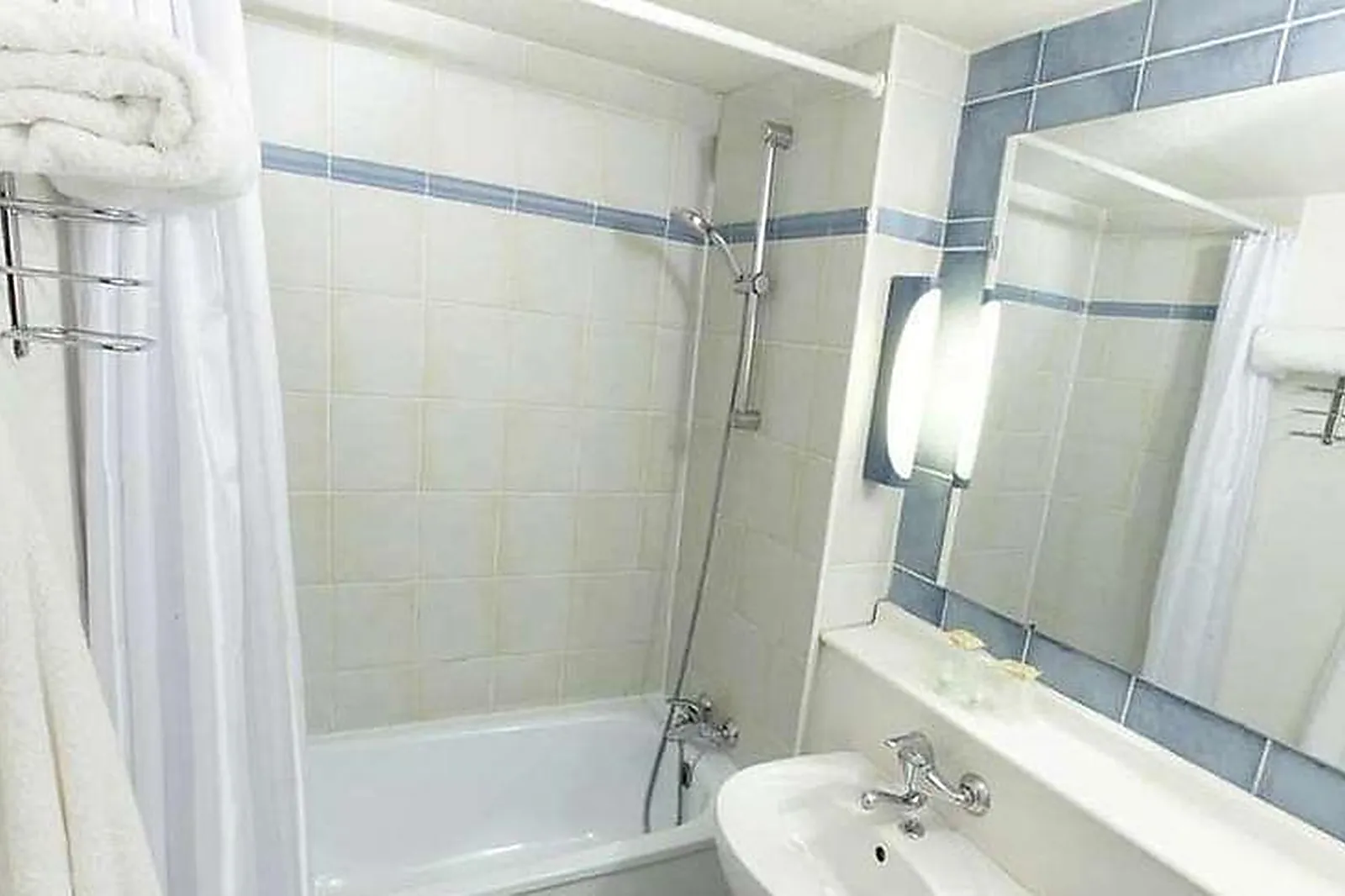 Lieux événementiels, CAMPANILE LYON SUD-CHASSE-SUR-RHÔNE