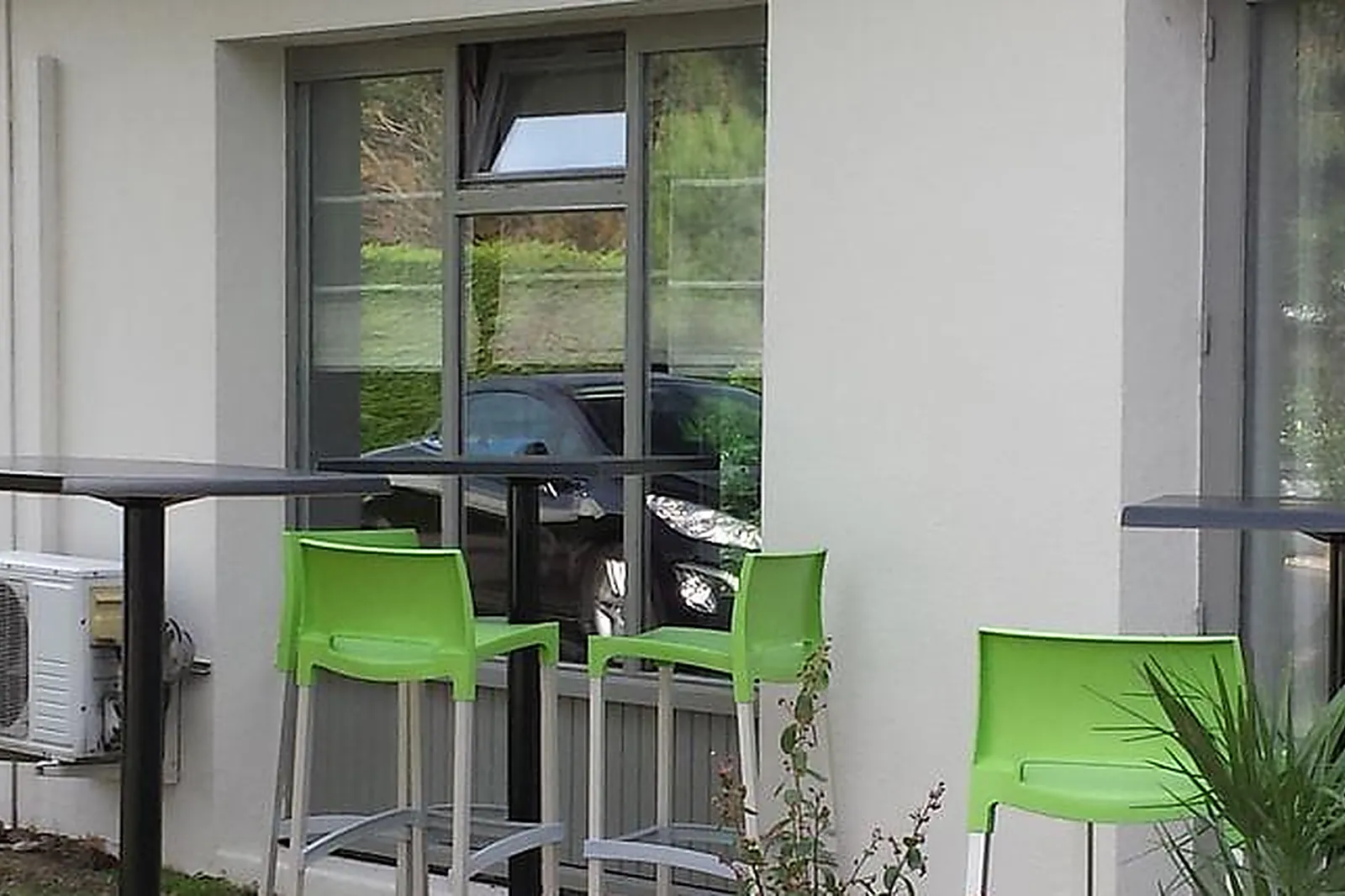 Lieux événementiels, CAMPANILE LYON SUD FEYZIN***