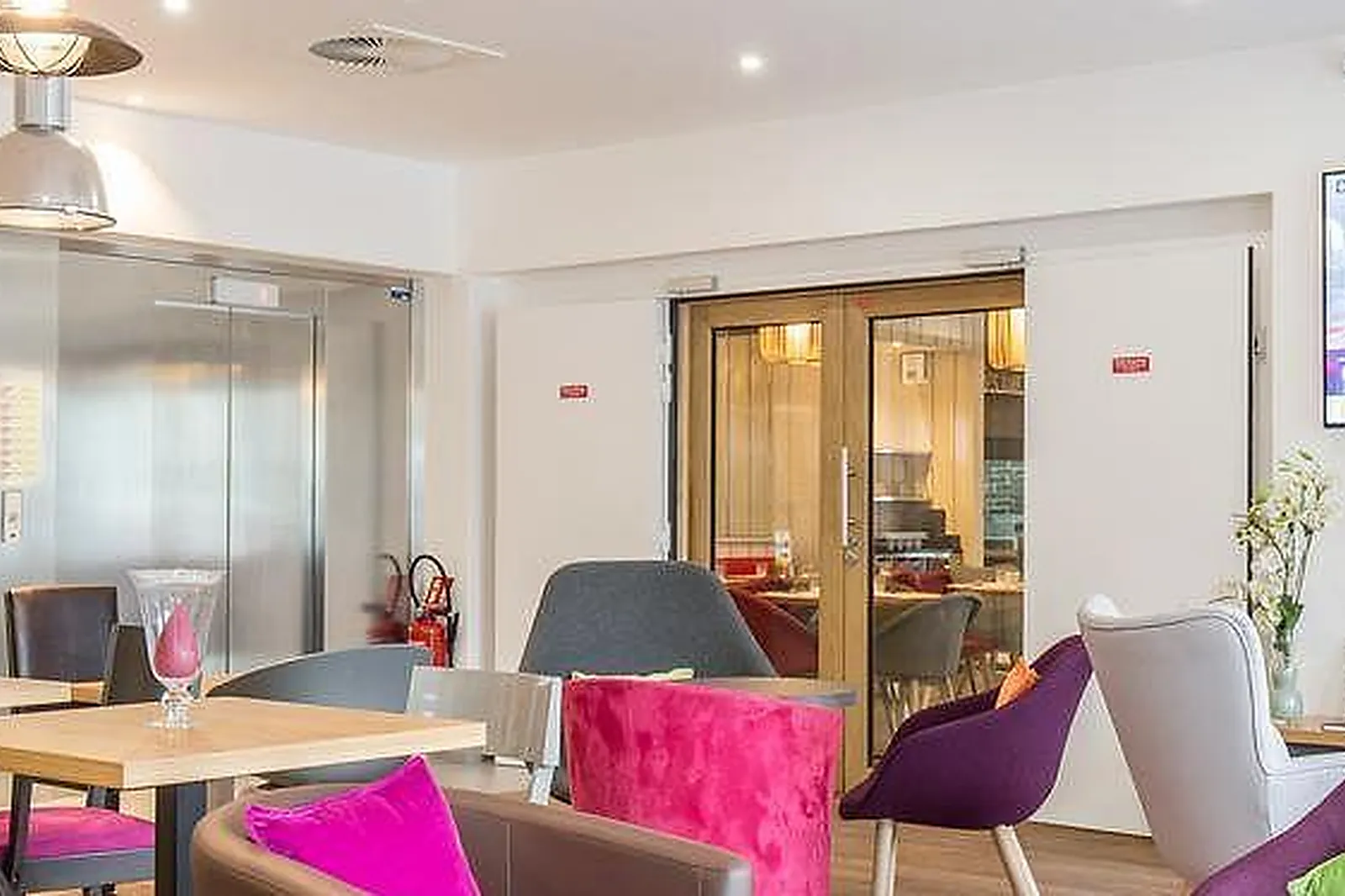 Lieux événementiels, CENTRE DE FORMATION INAKA