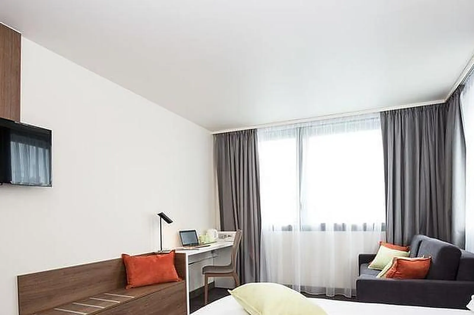 Lieux événementiels, CENTRE DE FORMATION INAKA