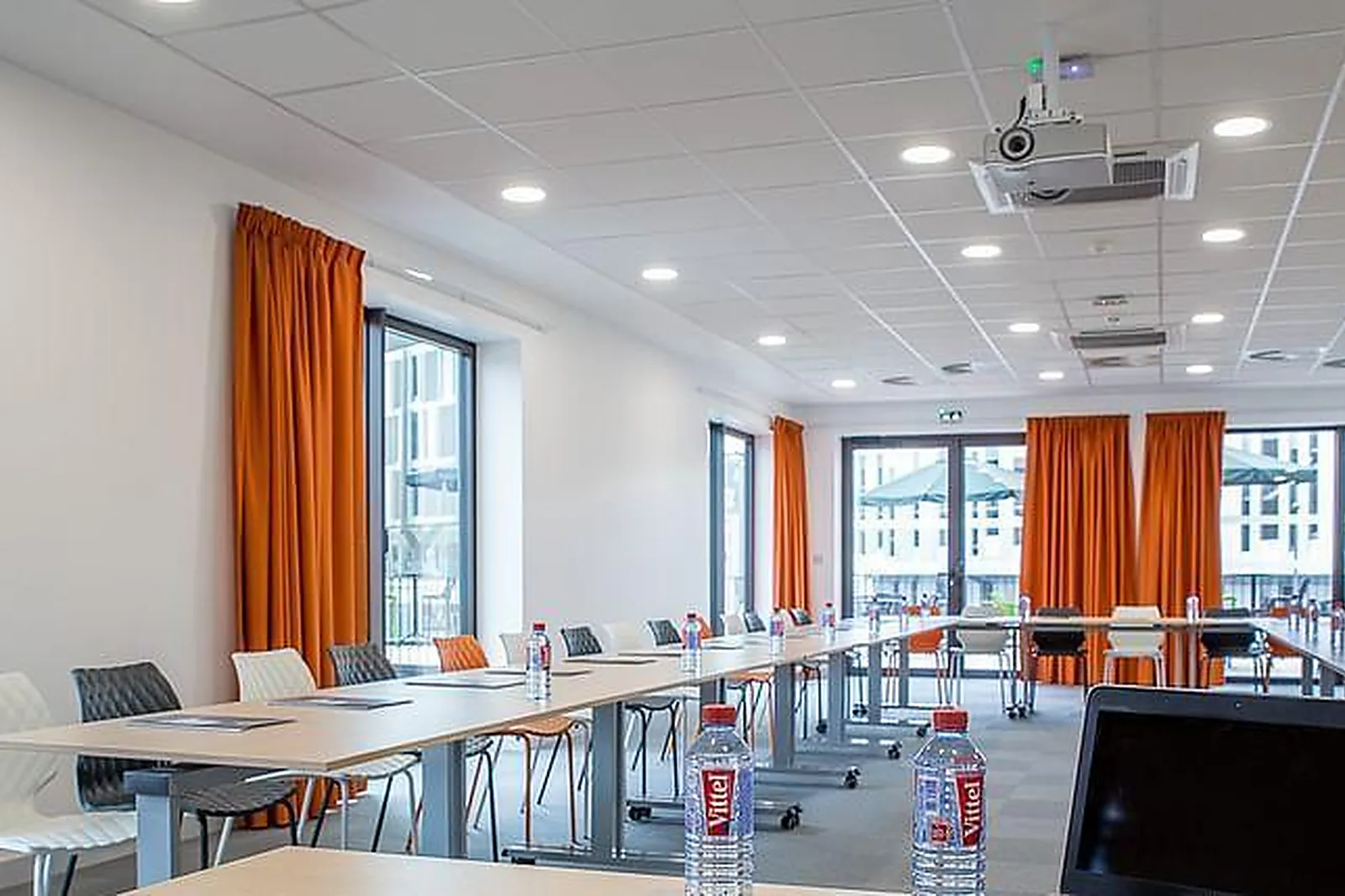 Lieux événementiels, CENTRE DE FORMATION INAKA