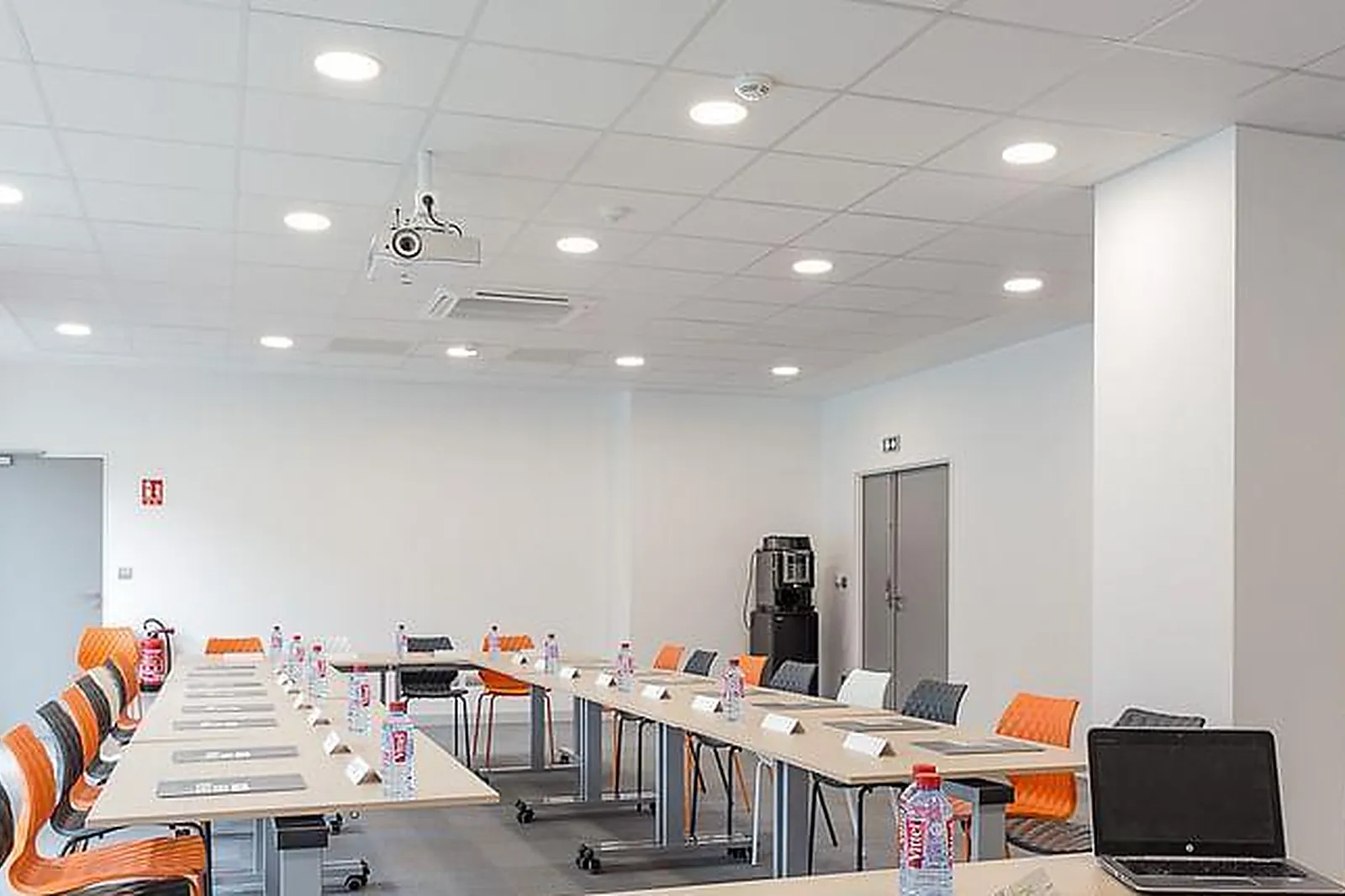 Lieux événementiels, CENTRE DE FORMATION INAKA