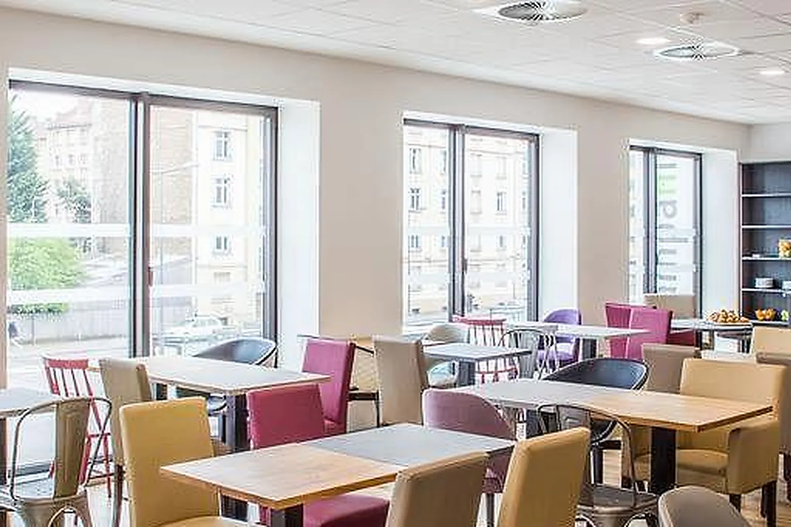 Lieux événementiels, CENTRE DE FORMATION INAKA