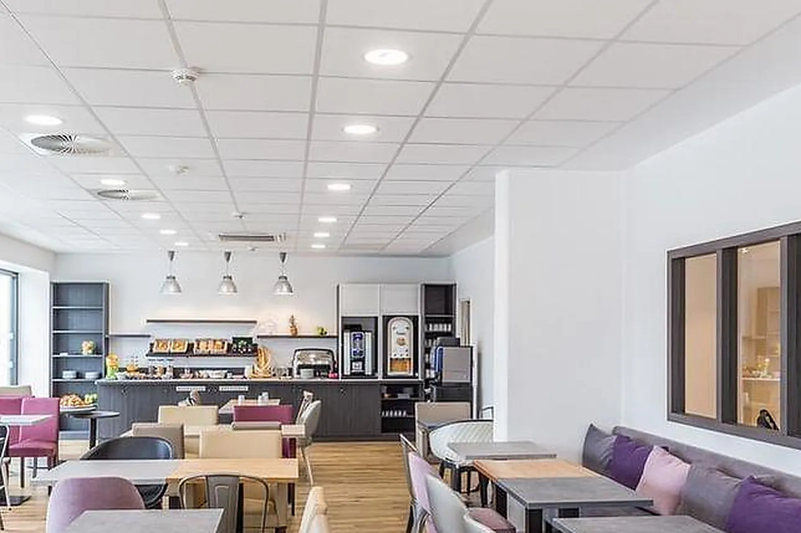 Lieux événementiels, CENTRE DE FORMATION INAKA