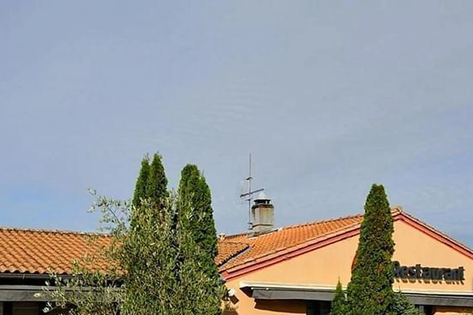 Lieux événementiels, CAMPANILE NIORT LA CRÉCHE ***